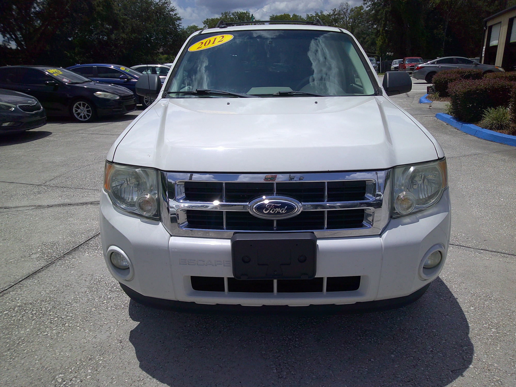 photo of 2012 FORD ESCAPE XLT 4 DOOR WAGON