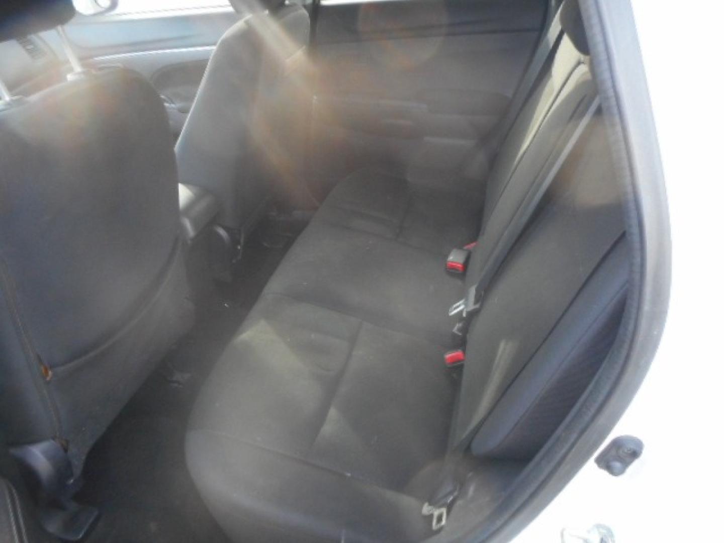 2013 WHITE MITSUBISHI OUTLANDER SPORT ES (4A4AP3AUXDE) , located at 10405 Abercorn Street, Savannah, GA, 31419, (912) 921-8965, 31.988262, -81.131760 - Photo#4