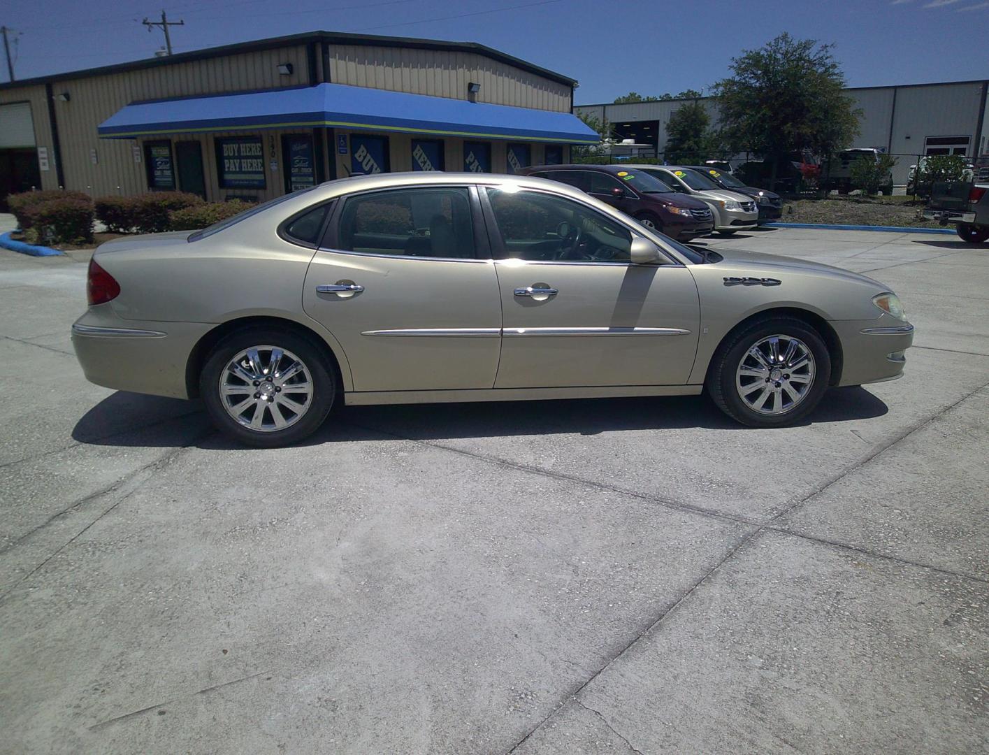 2009 GOLD BUICK LACROSSE CXL (2G4WD582891) , located at 10405 Abercorn Street, Savannah, GA, 31419, (912) 921-8965, 31.988262, -81.131760 - Photo#2