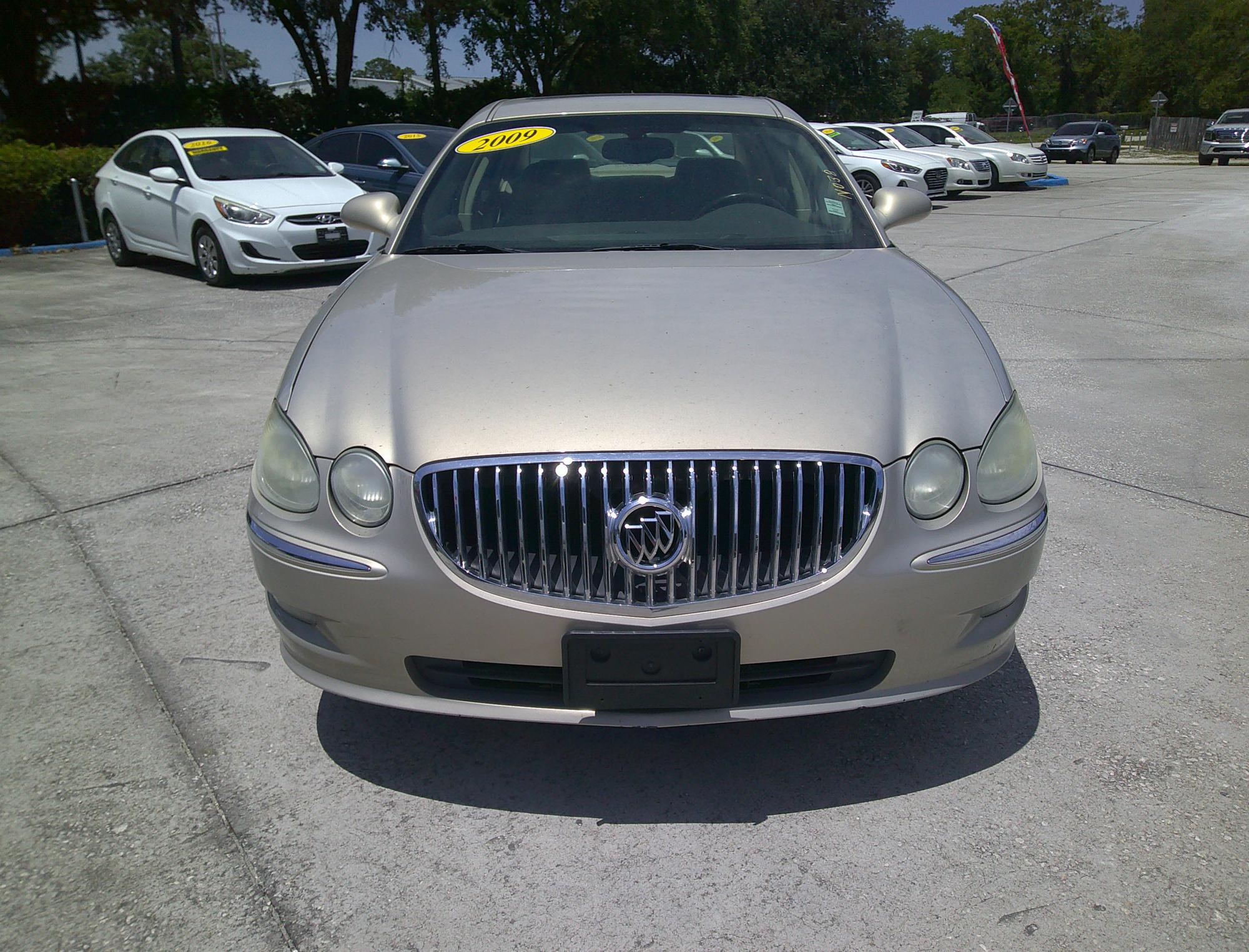 photo of 2009 BUICK LACROSSE CXL 4 DOOR SEDAN
