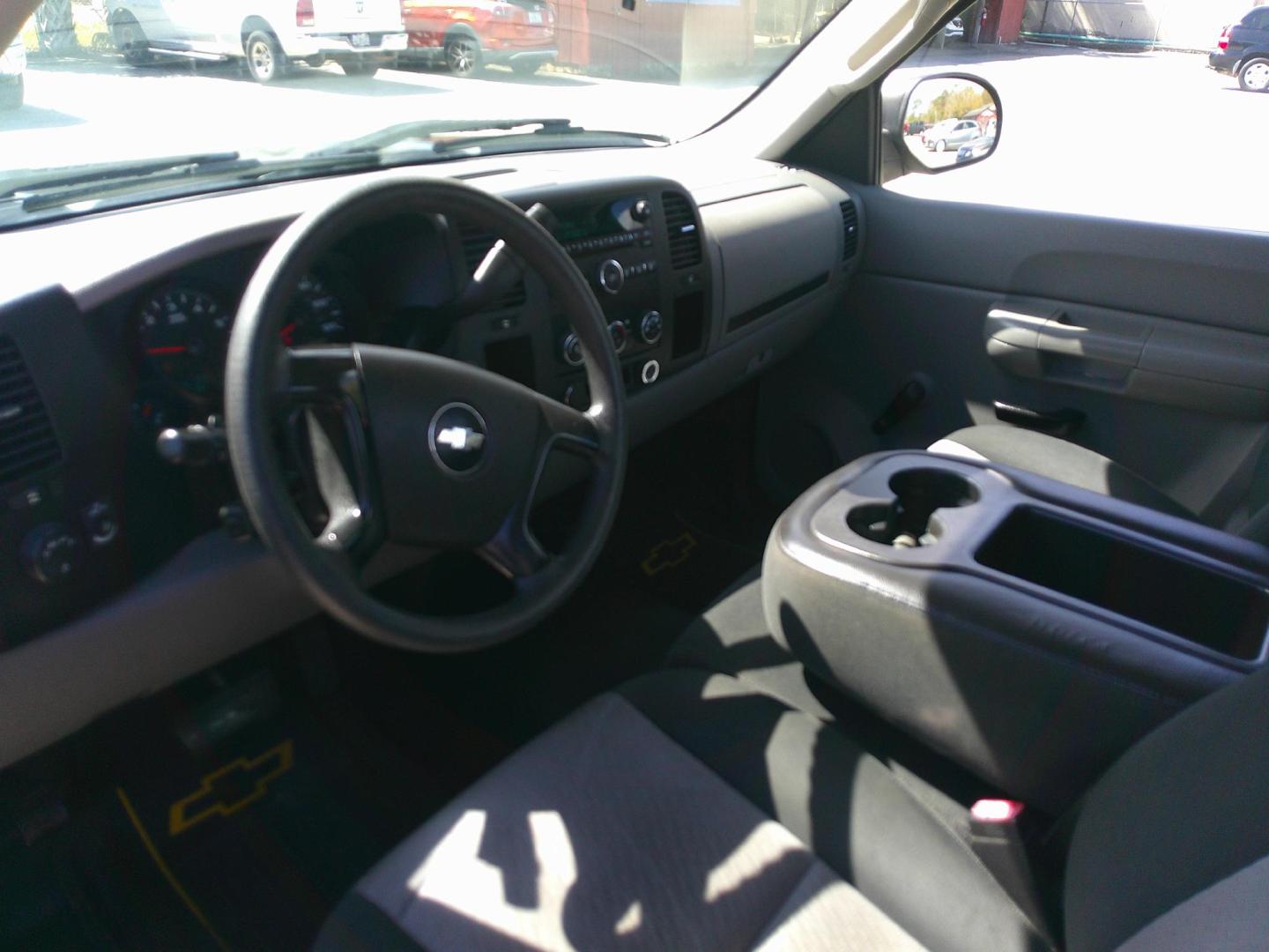 2009 BLACK CHEVROLET SILVERADO WORK TRUCK (1GCEC14X39Z) , located at 390 Hansen Avenue, Orange Park, FL, 32065, (904) 276-7933, 30.130497, -81.787529 - Photo#2