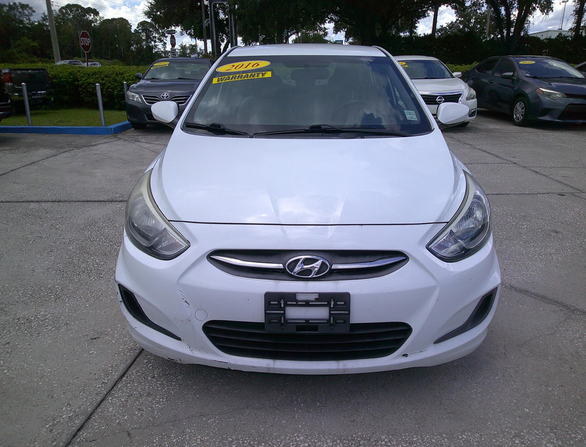 photo of 2016 HYUNDAI ACCENT SE 4 DOOR SEDAN
