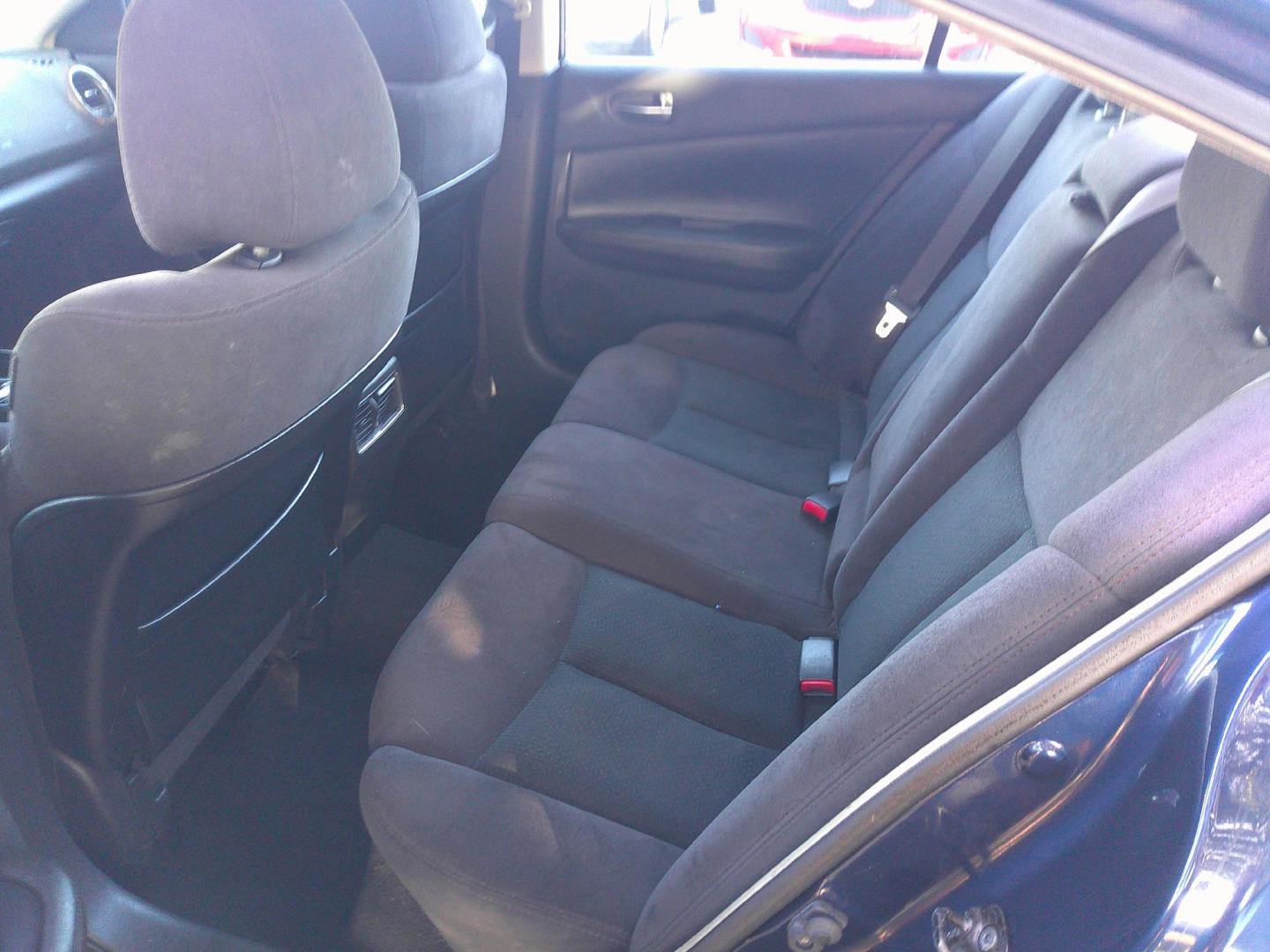 2009 BLUE NISSAN MAXIMA S; SV (1N4AA51E69C) , located at 390 Hansen Avenue, Orange Park, FL, 32065, (904) 276-7933, 30.130497, -81.787529 - Photo#3