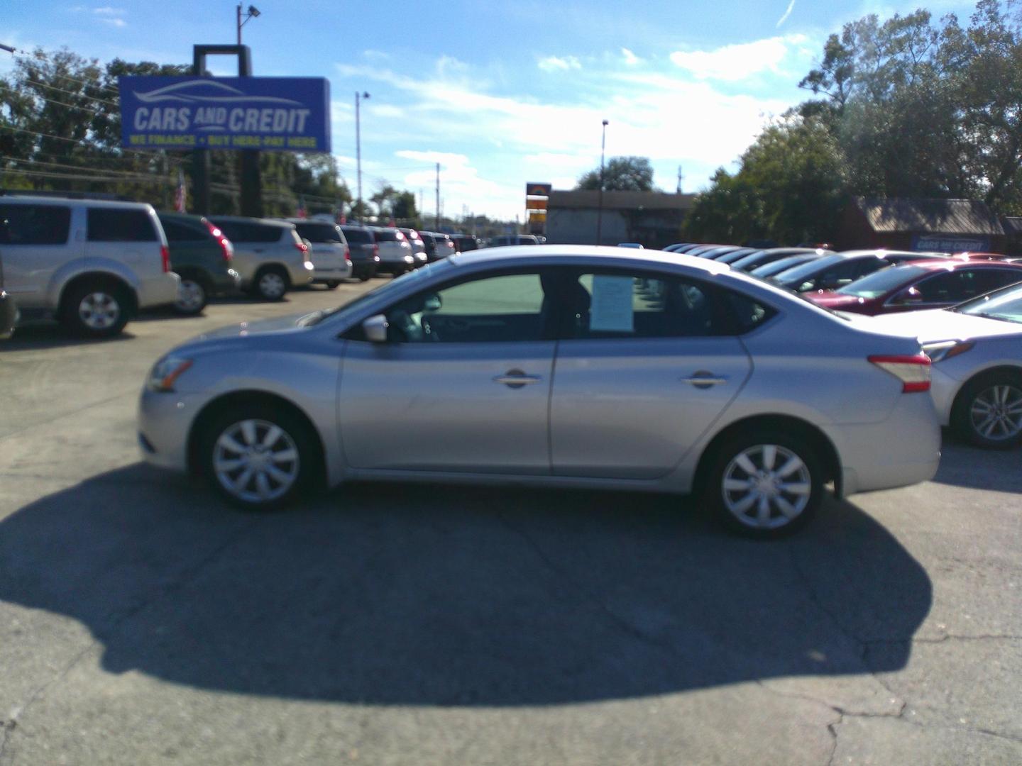 2014 SILVER NISSAN SENTRA (3N1AB7AP3EY) , located at 1200 Cassat Avenue, Jacksonville, FL, 32205, (904) 695-1885, 30.302404, -81.731033 - Photo#1
