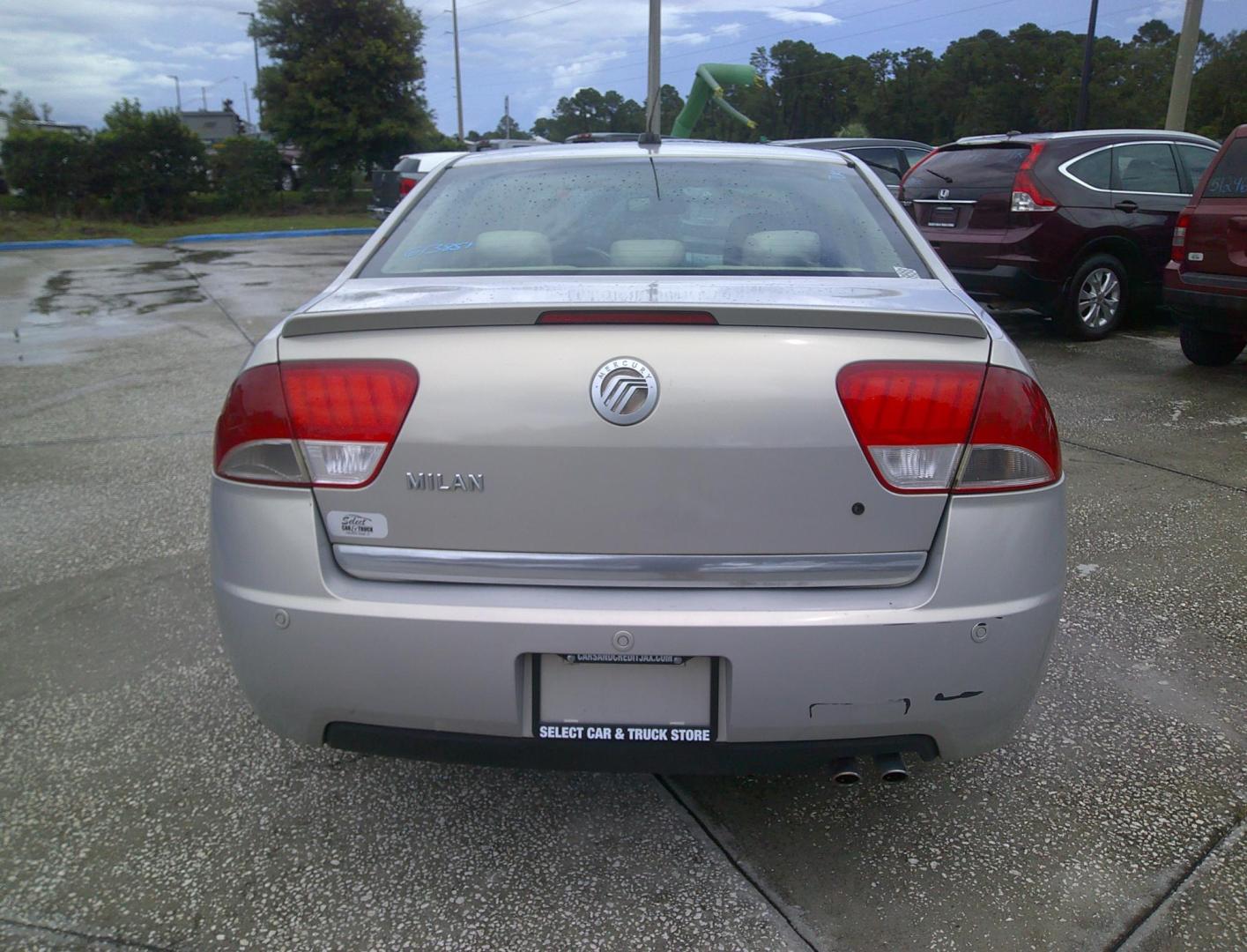 2010 BEIGE MERCURY MILAN BASE (3MEHM0HA5AR) , located at 10405 Abercorn Street, Savannah, GA, 31419, (912) 921-8965, 31.988262, -81.131760 - Photo#3