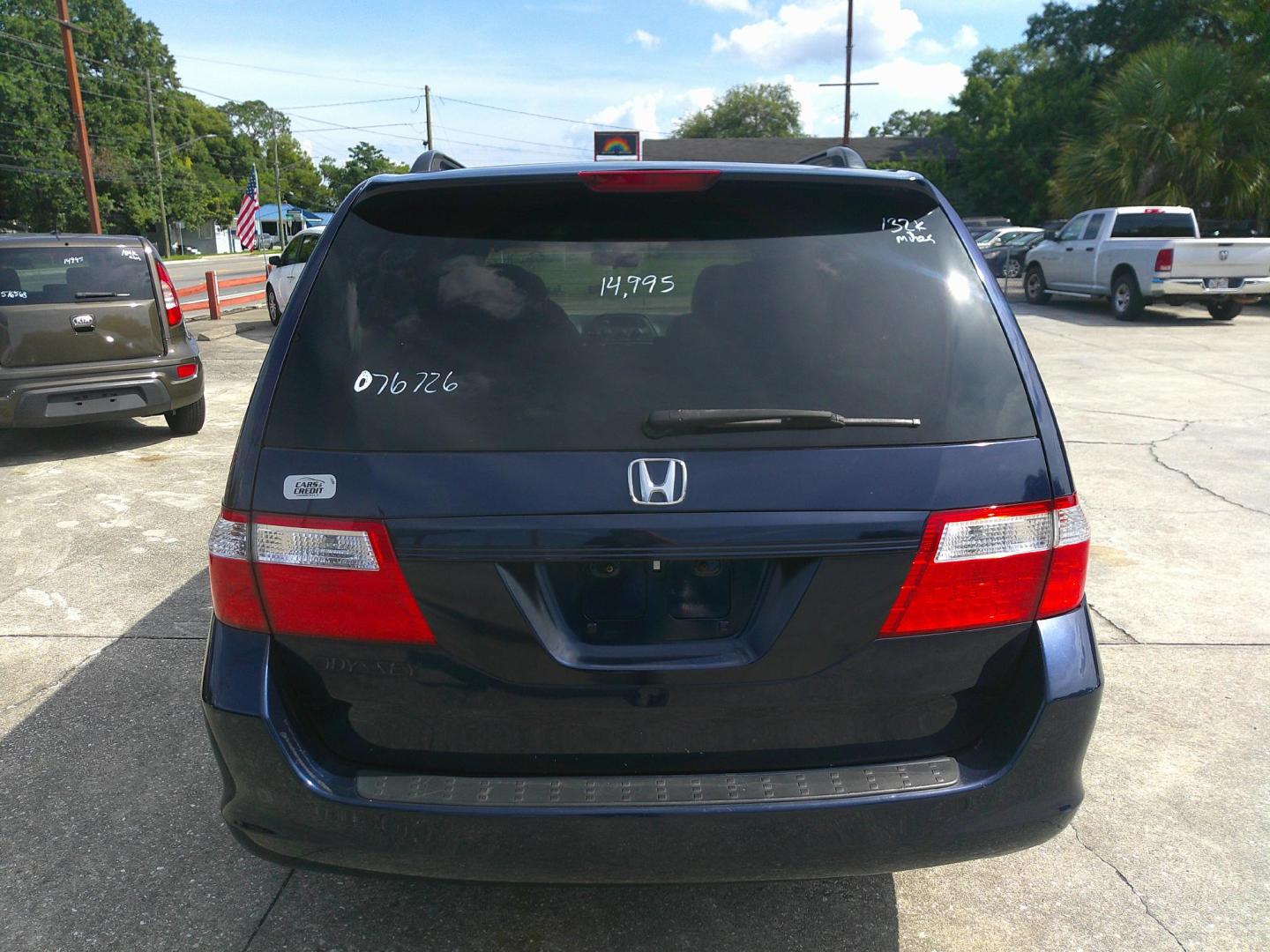 2007 BLUE HONDA ODYSSEY EX-L (5FNRL38607B) , located at 1200 Cassat Avenue, Jacksonville, FL, 32205, (904) 695-1885, 30.302404, -81.731033 - Photo#5