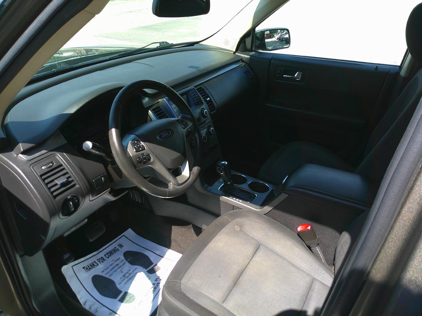 2014 GOLD FORD FLEX (2FMGK5B83EB) , located at 1200 Cassat Avenue, Jacksonville, FL, 32205, (904) 695-1885, 30.302404, -81.731033 - Photo#3