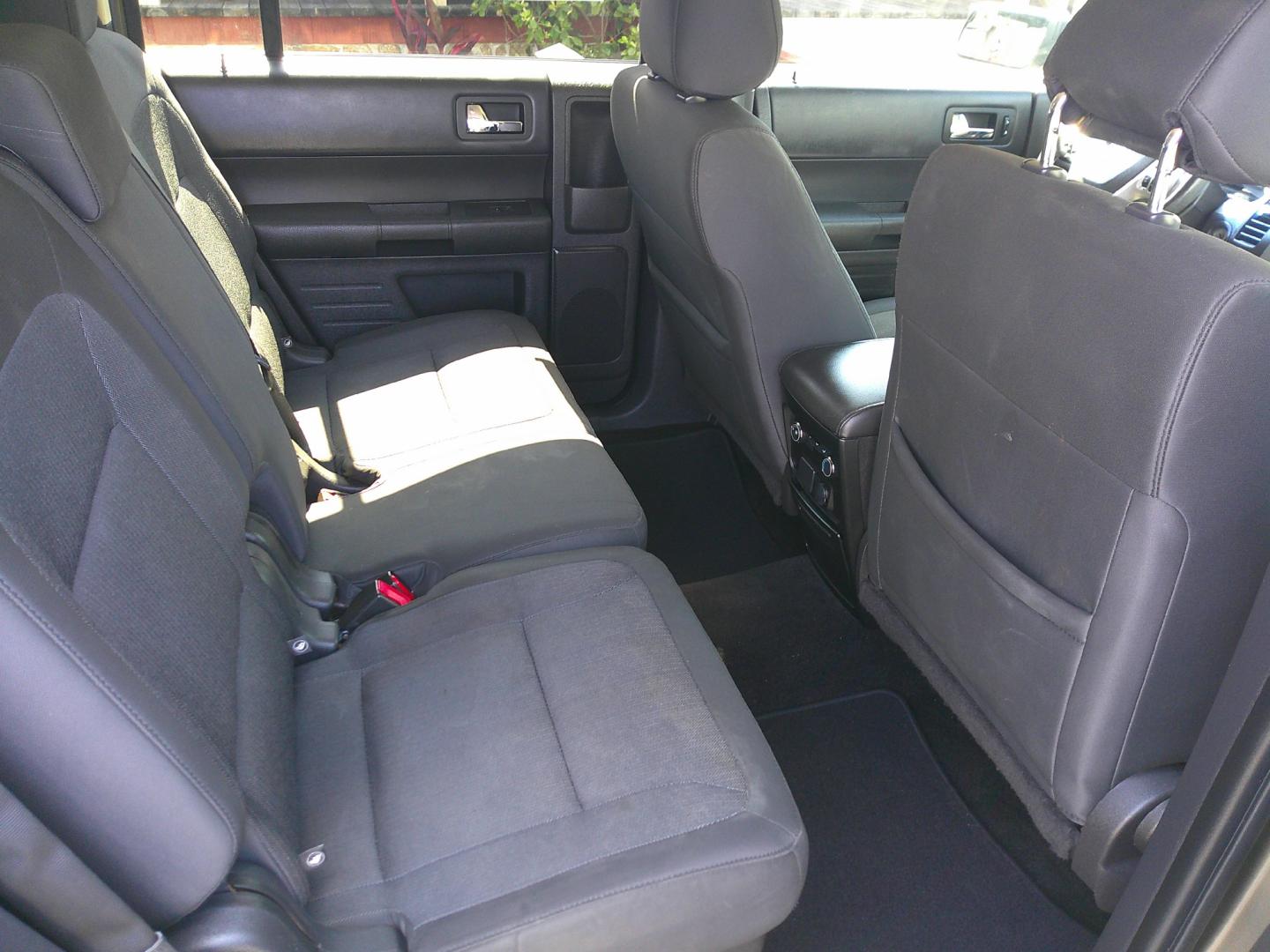 2014 GOLD FORD FLEX (2FMGK5B83EB) , located at 1200 Cassat Avenue, Jacksonville, FL, 32205, (904) 695-1885, 30.302404, -81.731033 - Photo#4