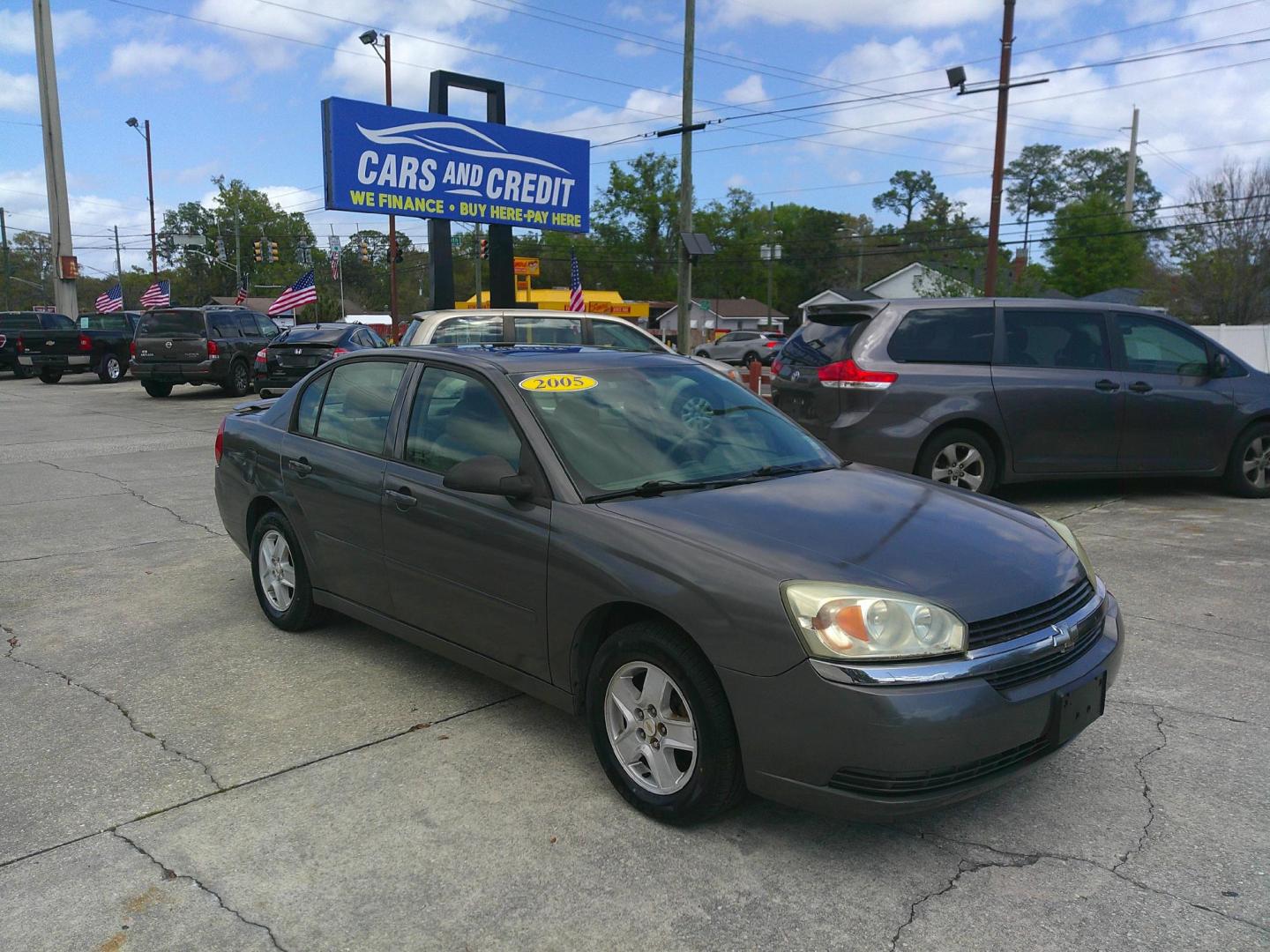 2005 GRAY CHEVROLET MALIBU LS (1G1ZT54885F) , located at 1200 Cassat Avenue, Jacksonville, FL, 32205, (904) 695-1885, 30.302404, -81.731033 - Photo#0