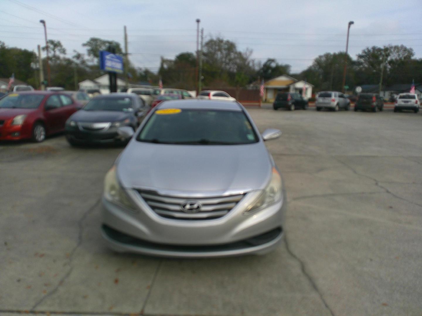 2014 SILVER HYUNDAI SONATA GLS (5NPEB4AC8EH) , located at 390 Hansen Avenue, Orange Park, FL, 32065, (904) 276-7933, 30.130497, -81.787529 - Photo#0