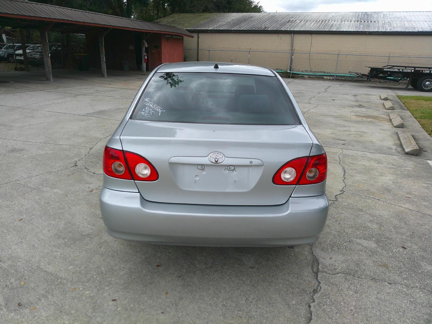 2007 SILVER TOYOTA COROLLA CE; S; LE (1NXBR32EX7Z) , located at 1200 Cassat Avenue, Jacksonville, FL, 32205, (904) 695-1885, 30.302404, -81.731033 - Photo#3