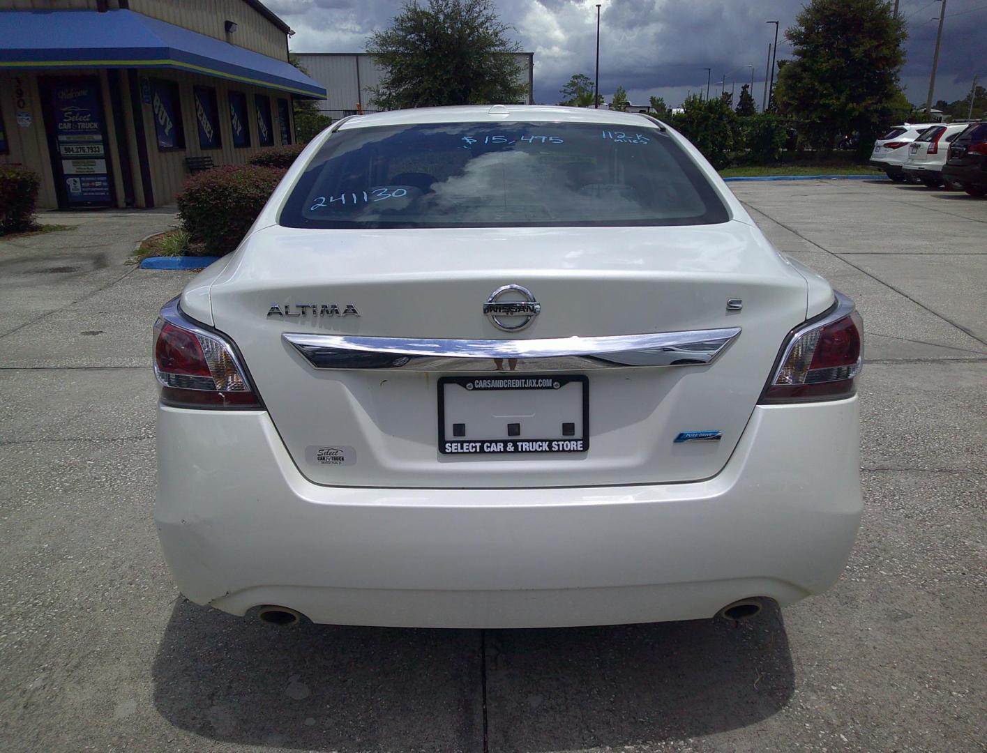2014 WHITE NISSAN ALTIMA 2.5; 2.5 S; 2 (1N4AL3AP9EN) , located at 390 Hansen Avenue, Orange Park, FL, 32065, (904) 276-7933, 30.130497, -81.787529 - Photo#4