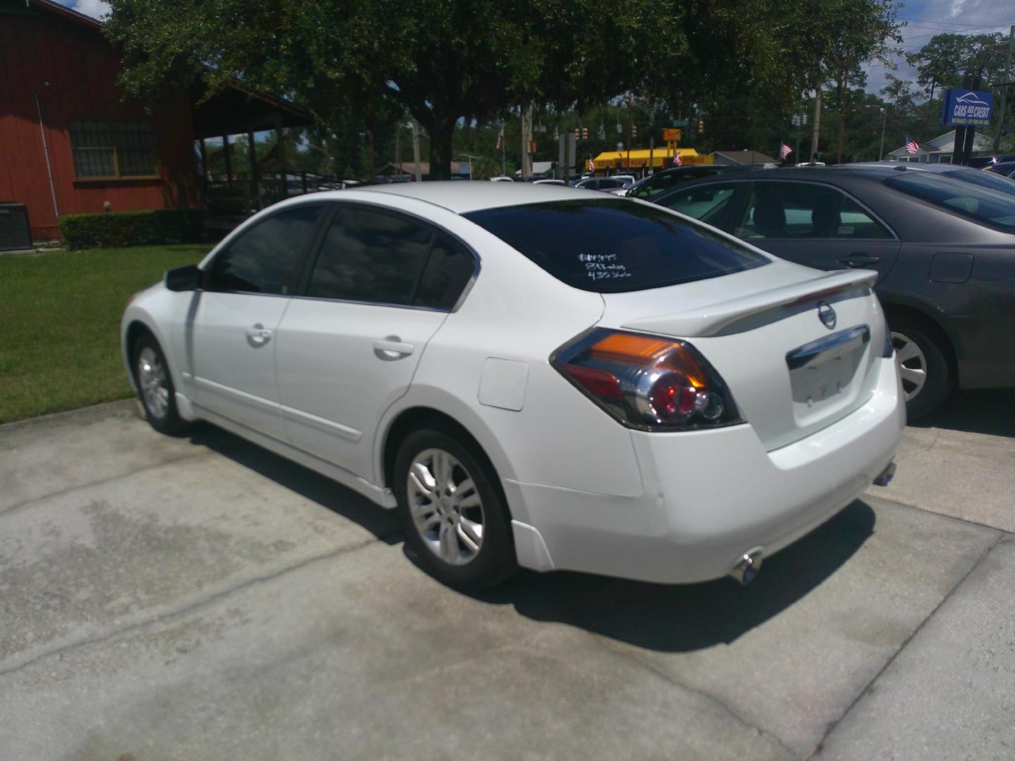 2011 WHITE NISSAN ALTIMA 2.5; 2.5 S (1N4AL2AP3BN) , located at 390 Hansen Avenue, Orange Park, FL, 32065, (904) 276-7933, 30.130497, -81.787529- Photo#4
