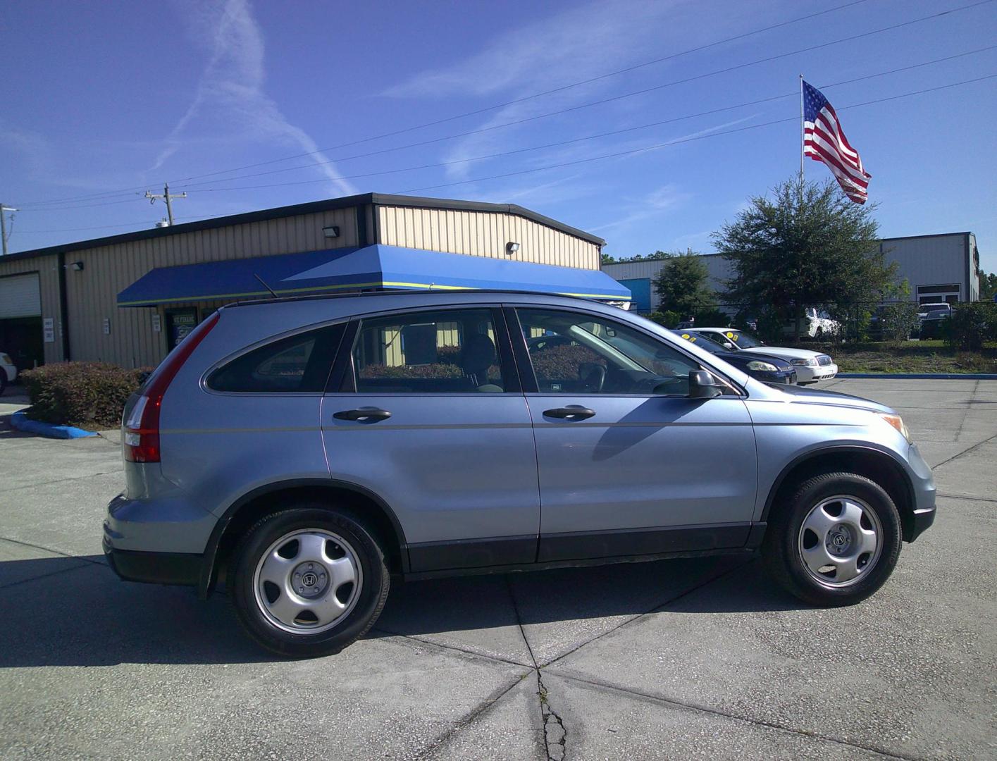 2010 BLUE HONDA CR-V LX (JHLRE3H32AC) , located at 390 Hansen Avenue, Orange Park, FL, 32065, (904) 276-7933, 30.130497, -81.787529 - Photo#2