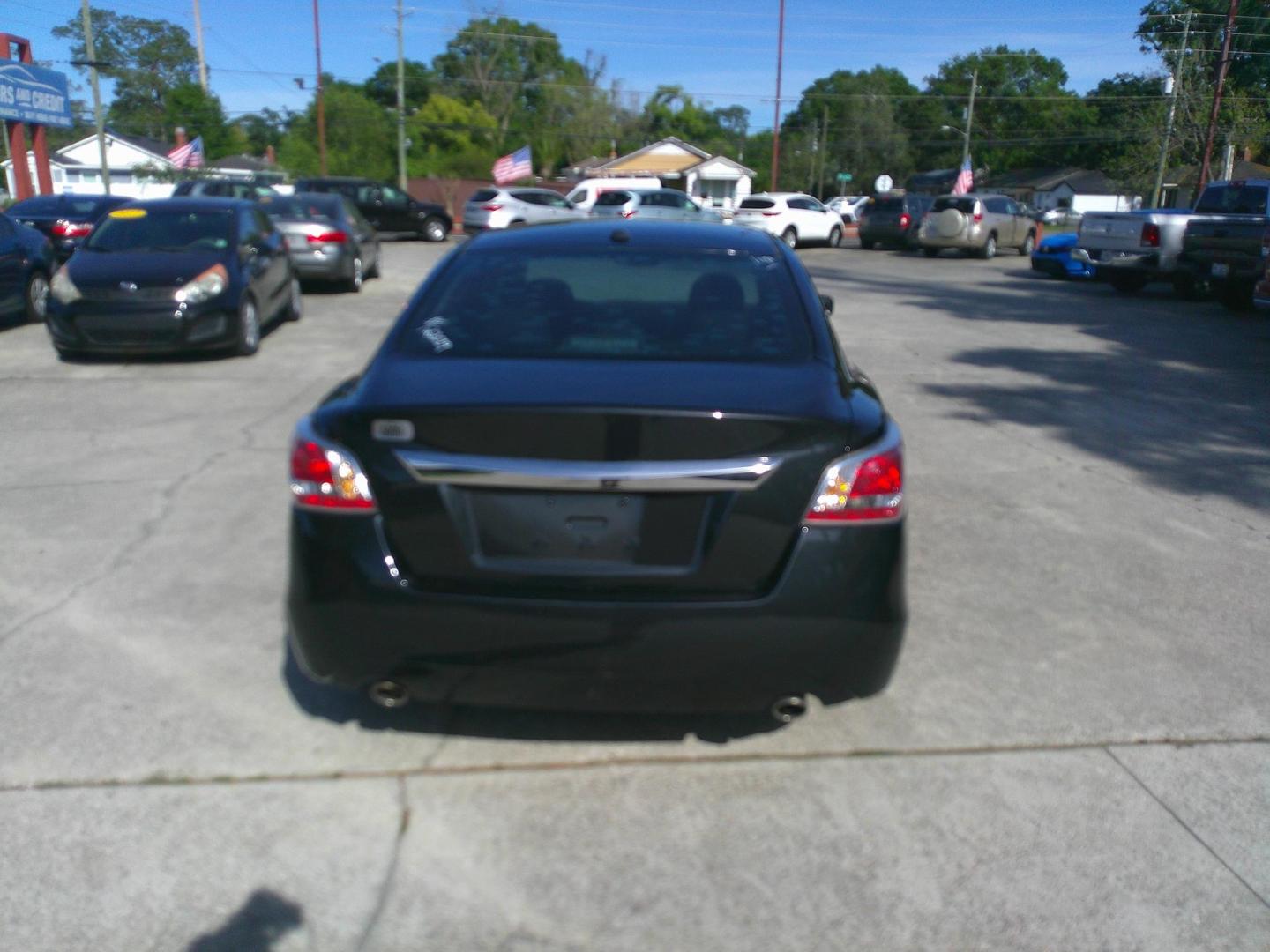 2015 BLUE NISSAN ALTIMA 2.5; 2.5 S; 2 (1N4AL3AP4FC) , located at 1200 Cassat Avenue, Jacksonville, FL, 32205, (904) 695-1885, 30.302404, -81.731033 - Photo#3