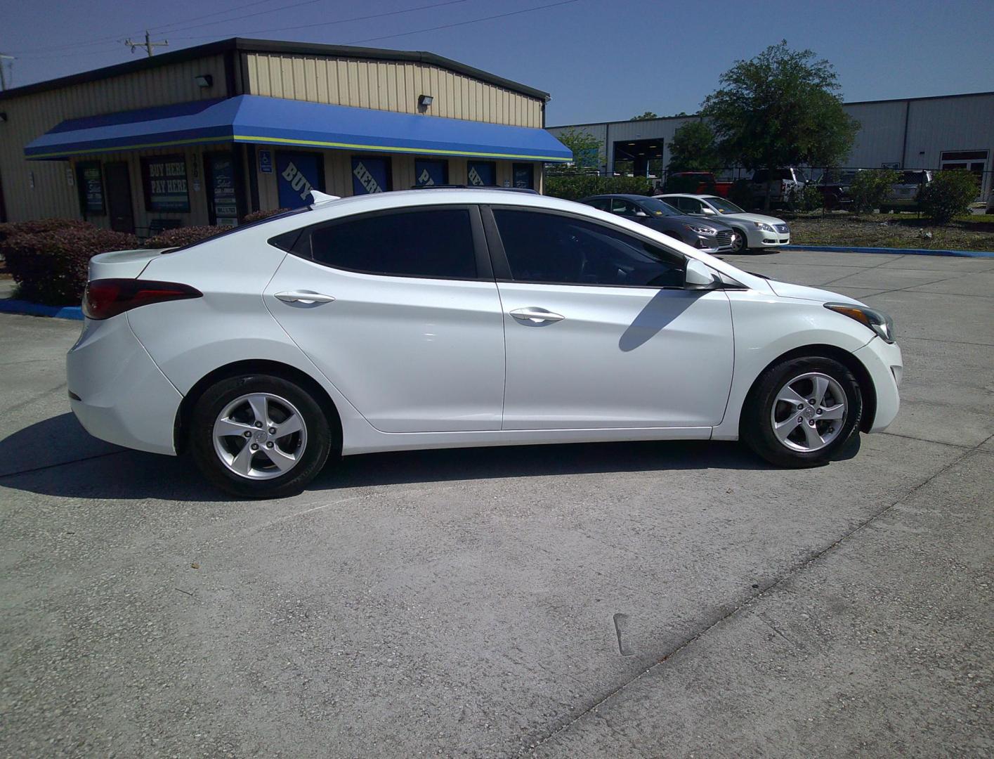 2015 WHITE HYUNDAI ELANTRA GLS; LIMITED (5NPDH4AE6FH) , located at 390 Hansen Avenue, Orange Park, FL, 32065, (904) 276-7933, 30.130497, -81.787529 - Photo#2
