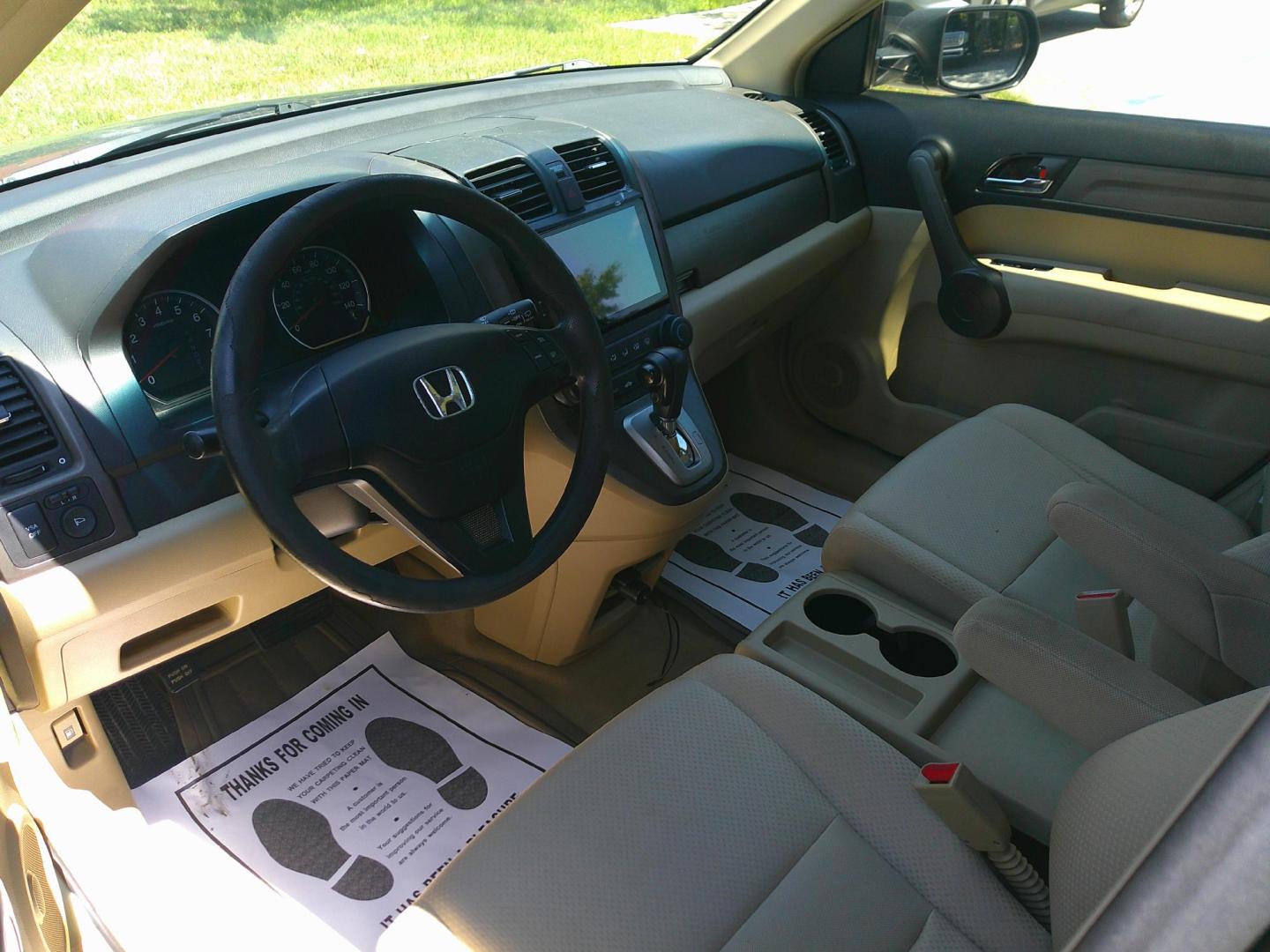 2008 GREEN HONDA CR-V LX (JHLRE38358C) , located at 1200 Cassat Avenue, Jacksonville, FL, 32205, (904) 695-1885, 30.302404, -81.731033 - Photo#1