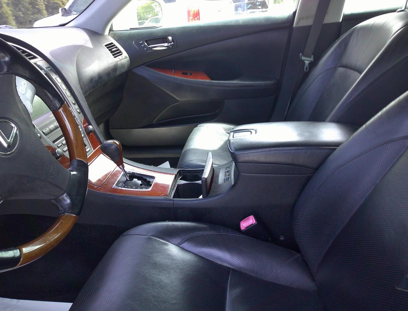 2007 WHITE LEXUS ES 350 BASE (JTHBJ46G472) , located at 390 Hansen Avenue, Orange Park, FL, 32065, (904) 276-7933, 30.130497, -81.787529 - Photo#3