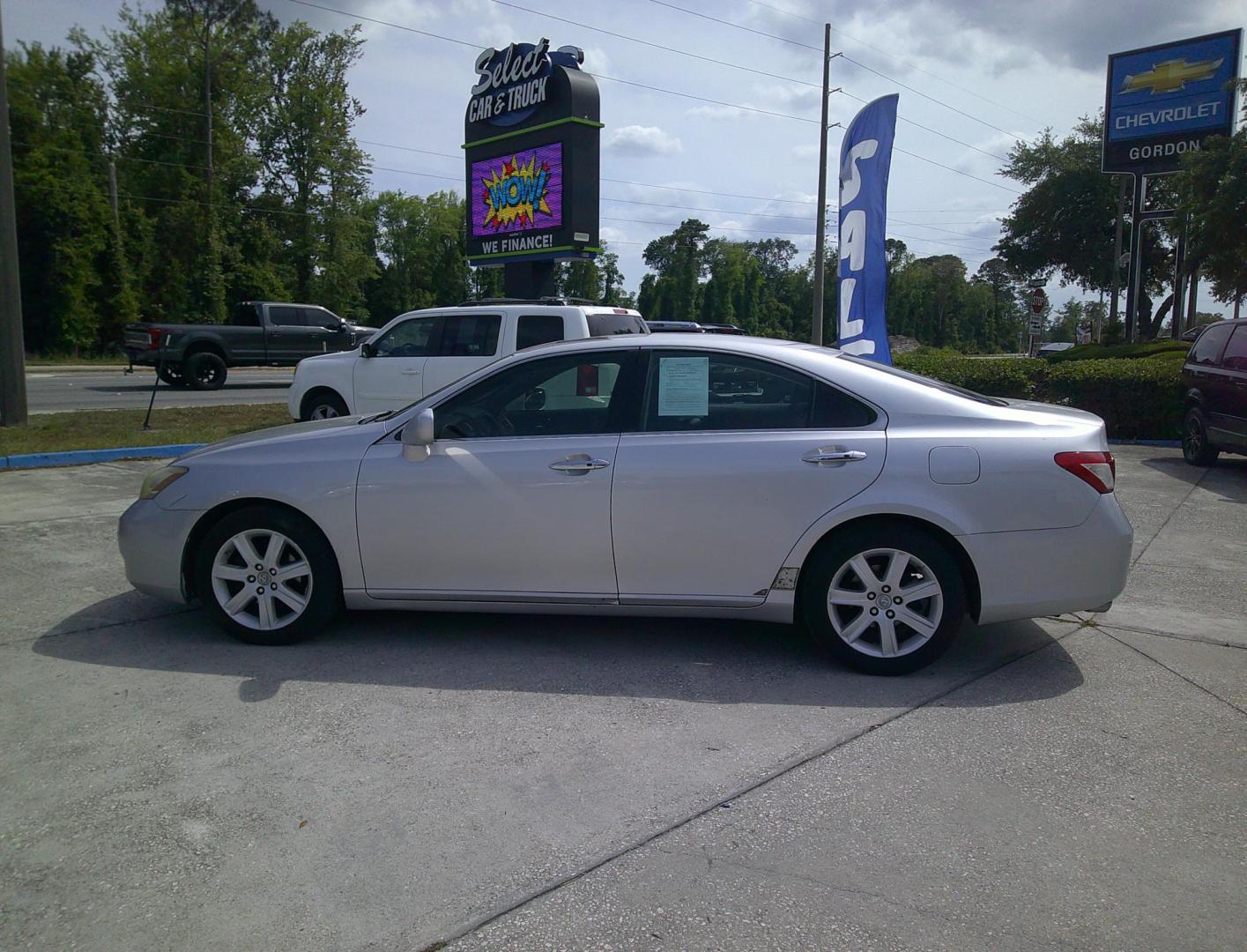 2007 WHITE LEXUS ES 350 BASE (JTHBJ46G472) , located at 390 Hansen Avenue, Orange Park, FL, 32065, (904) 276-7933, 30.130497, -81.787529 - Photo#1