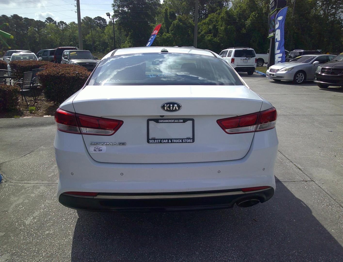 2016 WHITE KIA OPTIMA LX (5XXGT4L37GG) , located at 390 Hansen Avenue, Orange Park, FL, 32065, (904) 276-7933, 30.130497, -81.787529 - Photo#4