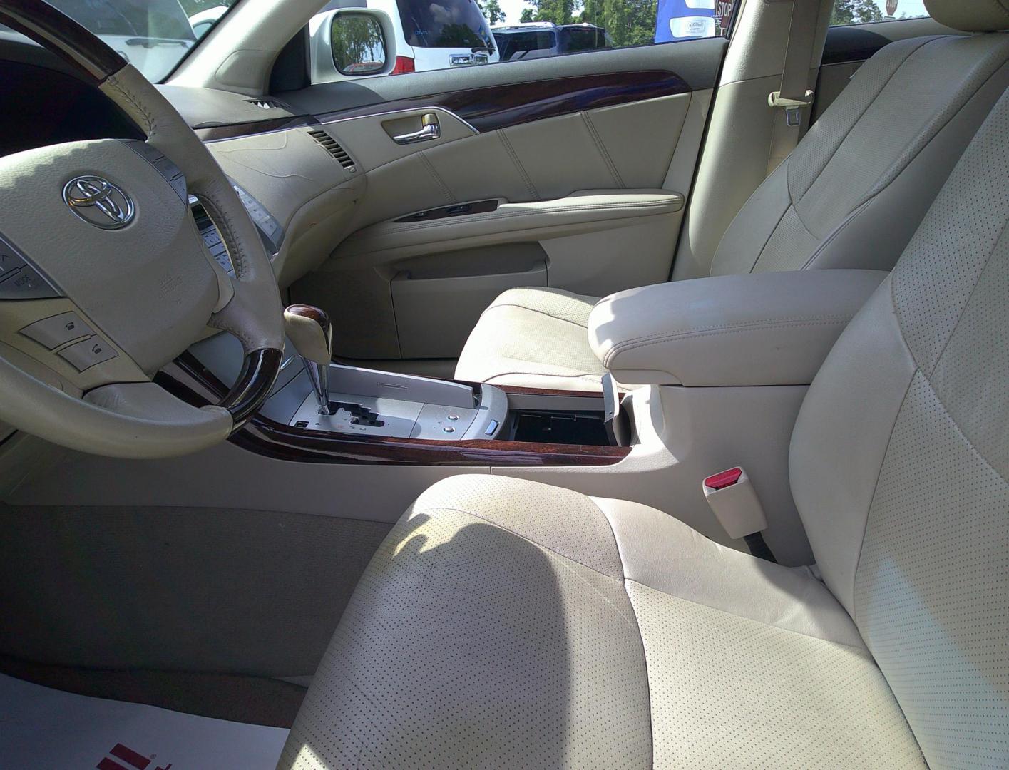 2008 WHITE TOYOTA AVALON XL; LIMITED; (4T1BK36BX8U) , located at 390 Hansen Avenue, Orange Park, FL, 32065, (904) 276-7933, 30.130497, -81.787529 - Photo#1