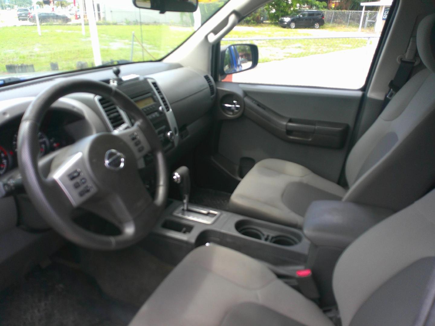 2014 BLUE NISSAN XTERRA S; X; PRO-4X (5N1AN0NW1EN) , located at 1200 Cassat Avenue, Jacksonville, FL, 32205, (904) 695-1885, 30.302404, -81.731033 - Photo#3
