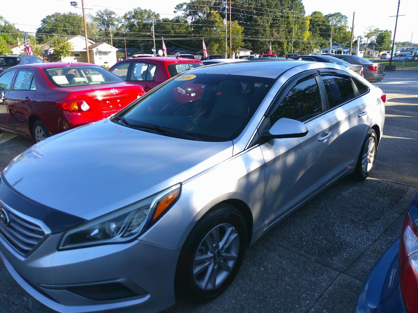 2016 SILVER HYUNDAI SONATA BASE; SE (5NPE24AF4GH) , located at 390 Hansen Avenue, Orange Park, FL, 32065, (904) 276-7933, 30.130497, -81.787529 - Photo#1