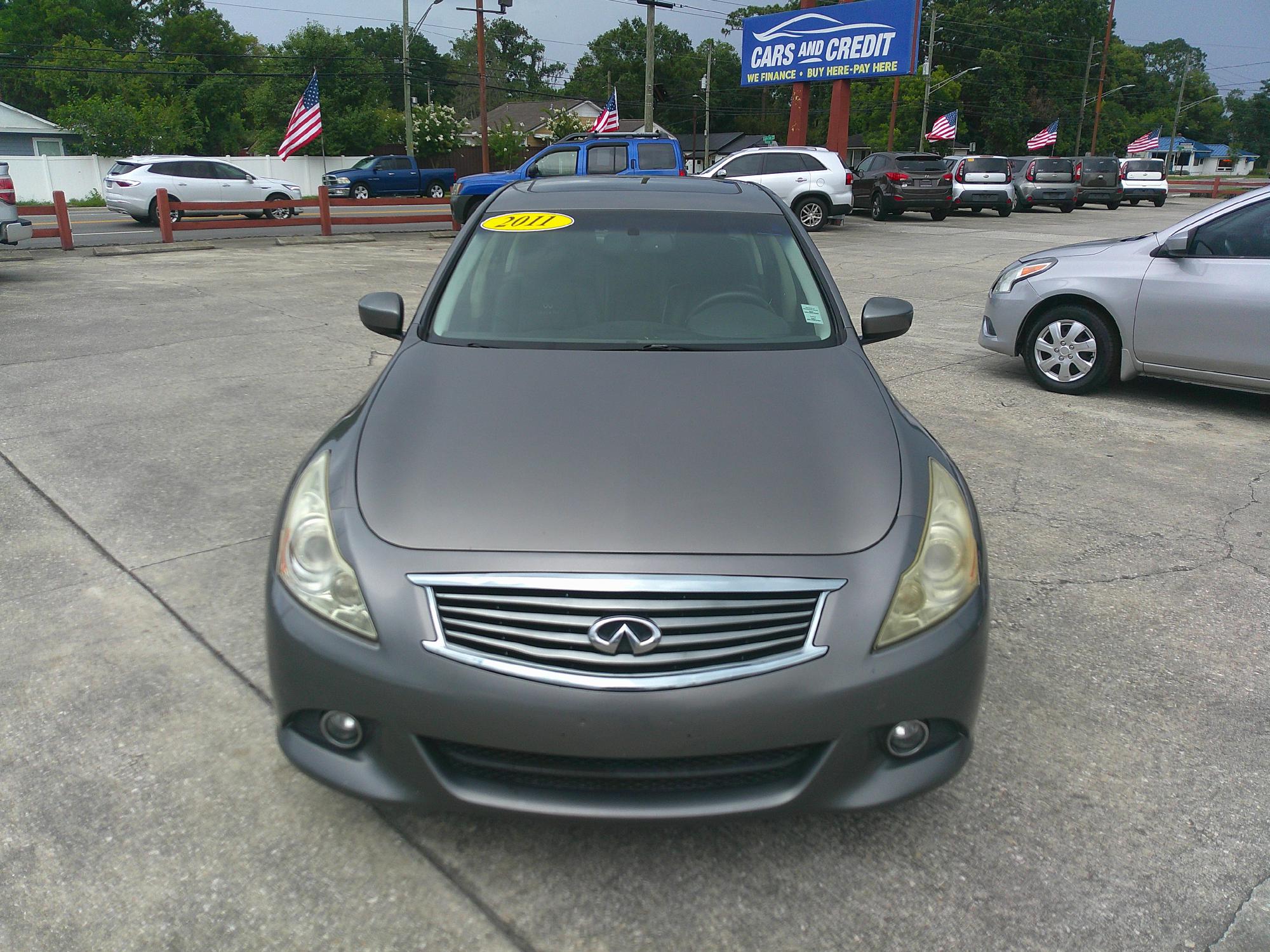 photo of 2011 INFINITI G37X BASE 