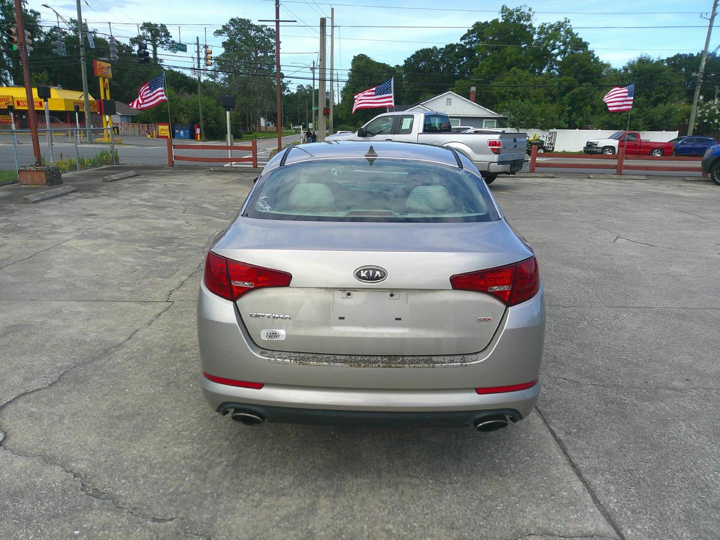 2012 SILVER KIA OPTIMA LX (KNAGM4A76C5) , located at 1200 Cassat Avenue, Jacksonville, FL, 32205, (904) 695-1885, 30.302404, -81.731033 - Photo#4
