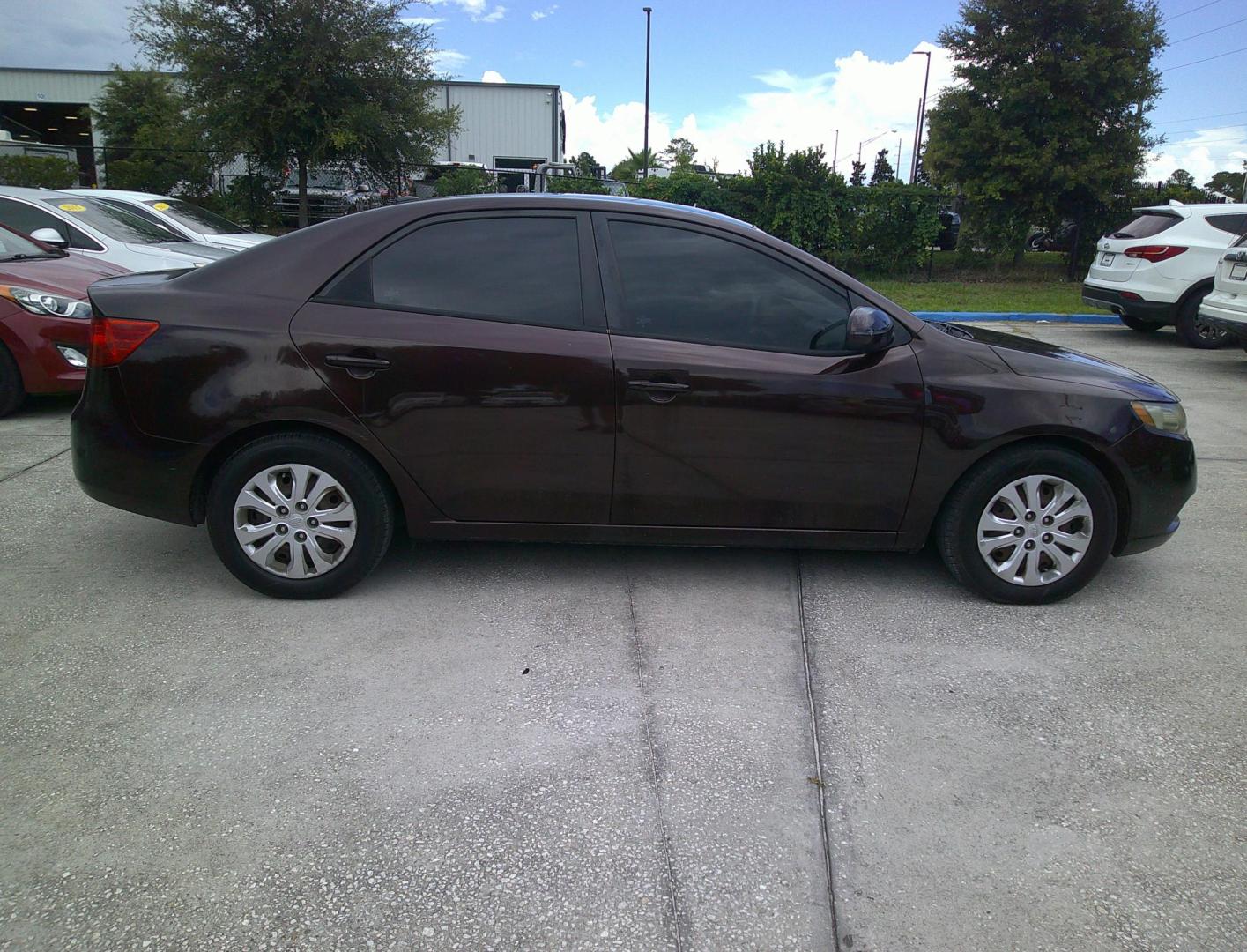 2011 VILOT KIA FORTE EX; LX (KNAFU4A27B5) , located at 390 Hansen Avenue, Orange Park, FL, 32065, (904) 276-7933, 30.130497, -81.787529 - Photo#2