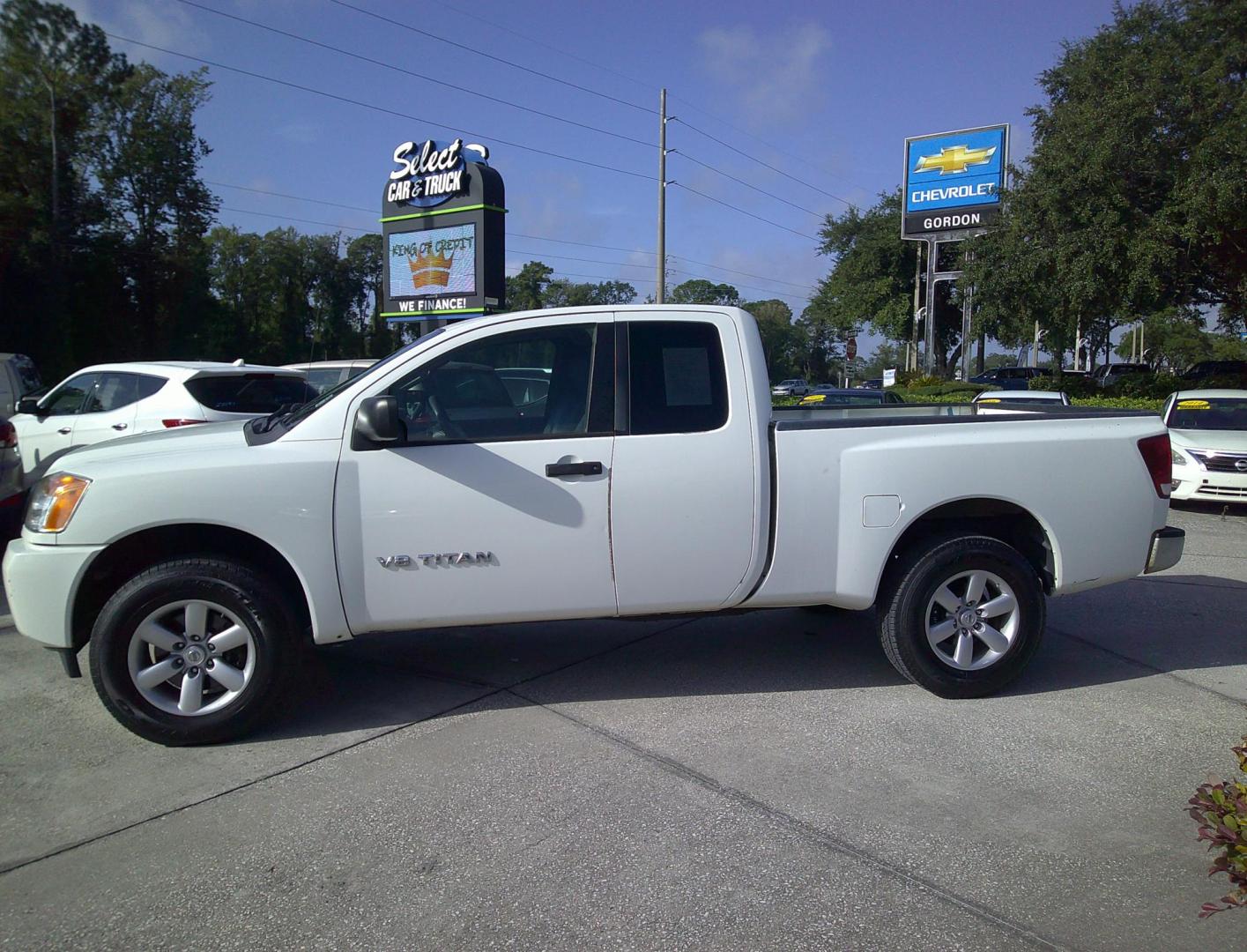 2013 WHITE NISSAN TITAN S; SL; PRO-4X; (1N6AA0CJ9DN) , located at 390 Hansen Avenue, Orange Park, FL, 32065, (904) 276-7933, 30.130497, -81.787529 - Photo#4