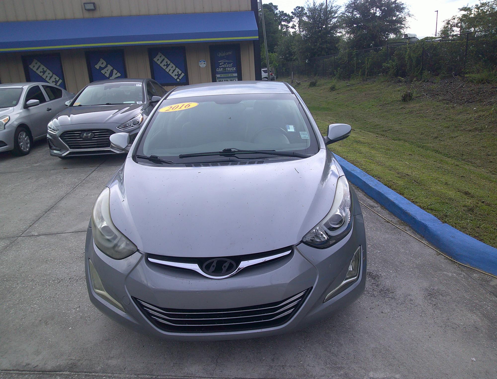 photo of 2016 HYUNDAI ELANTRA LIMITED; SE; 