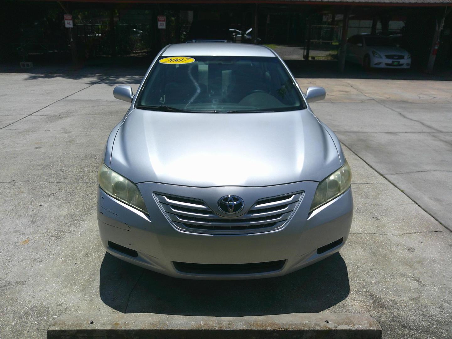 2007 SILVER TOYOTA CAMRY CE; SE; LE; XL (4T1BE46K07U) , located at 1200 Cassat Avenue, Jacksonville, FL, 32205, (904) 695-1885, 30.302404, -81.731033 - Photo#0