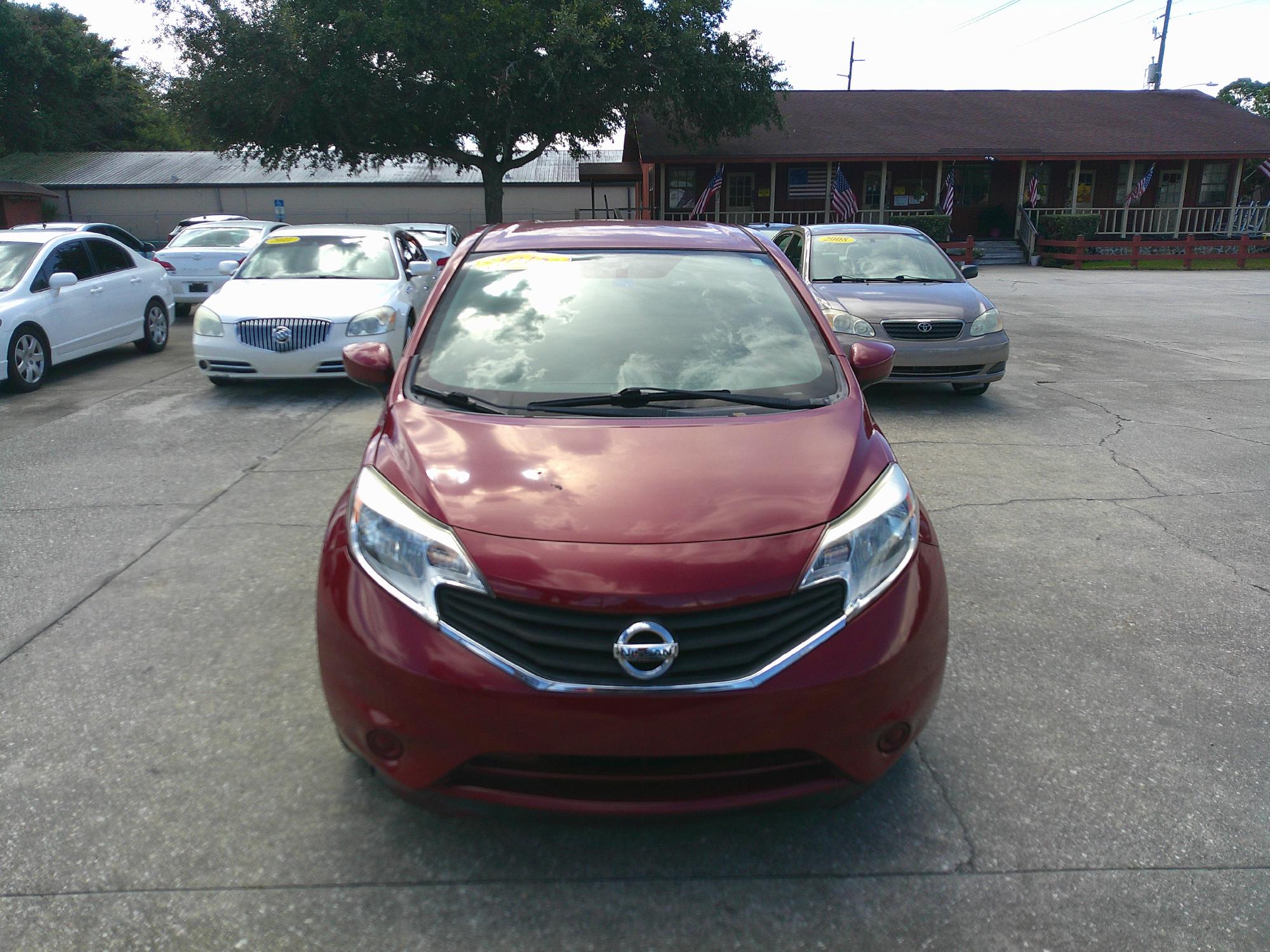 photo of 2015 NISSAN VERSA NOTE S; SV; S 