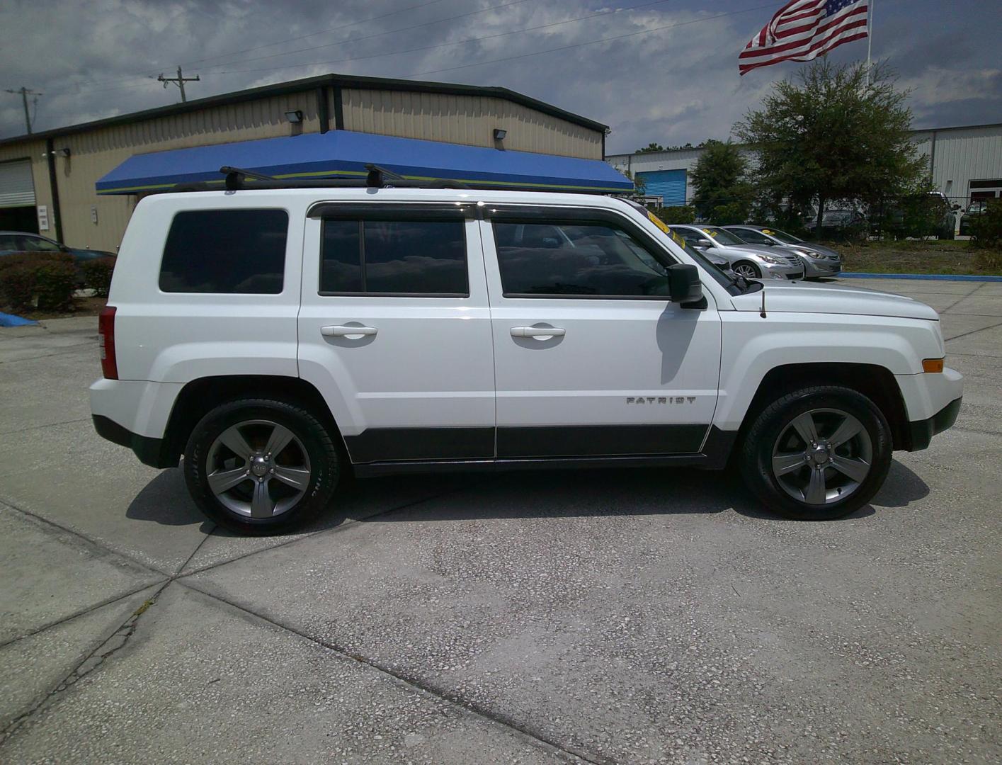 2015 WHITE JEEP PATRIOT LATITUDE (1C4NJPFA8FD) , located at 390 Hansen Avenue, Orange Park, FL, 32065, (904) 276-7933, 30.130497, -81.787529 - Photo#2