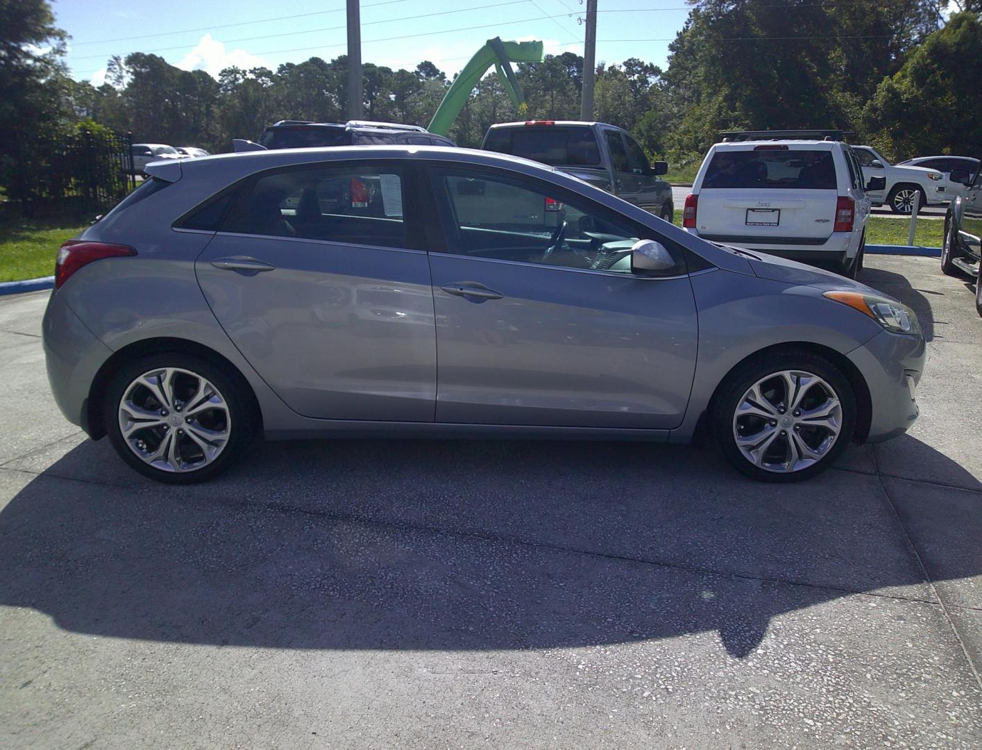 2013 GRAY HYUNDAI ELANTRA GT BASE (KMHD35LE7DU) , located at 390 Hansen Avenue, Orange Park, FL, 32065, (904) 276-7933, 30.130497, -81.787529 - Photo#2
