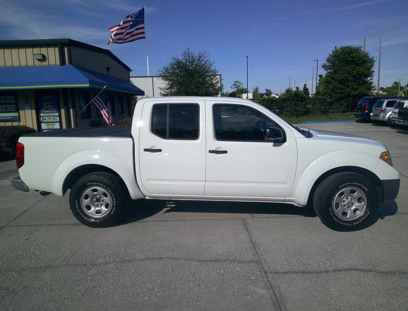 2011 WHITE NISSAN FRONTIER S; SL; SV (1N6AD0ER9BC) , located at 390 Hansen Avenue, Orange Park, FL, 32065, (904) 276-7933, 30.130497, -81.787529 - Photo#2