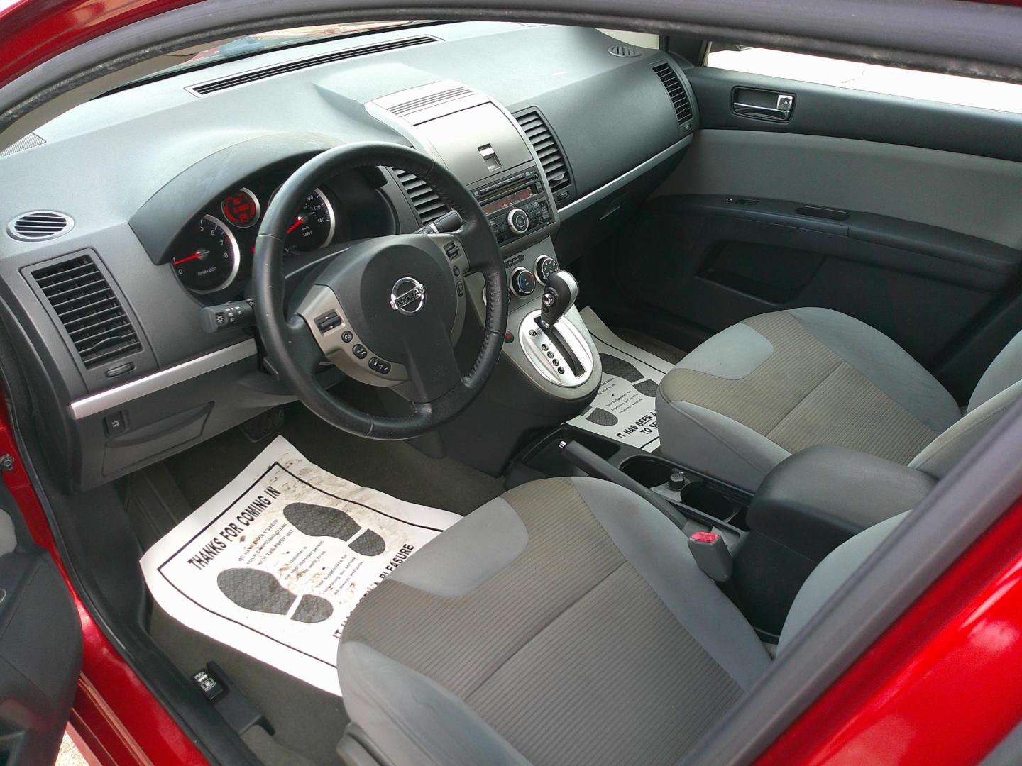 2011 RED NISSAN SENTRA 2.0; 2.0 S; 2 (3N1AB6AP8BL) , located at 1200 Cassat Avenue, Jacksonville, FL, 32205, (904) 695-1885, 30.302404, -81.731033 - Photo#3