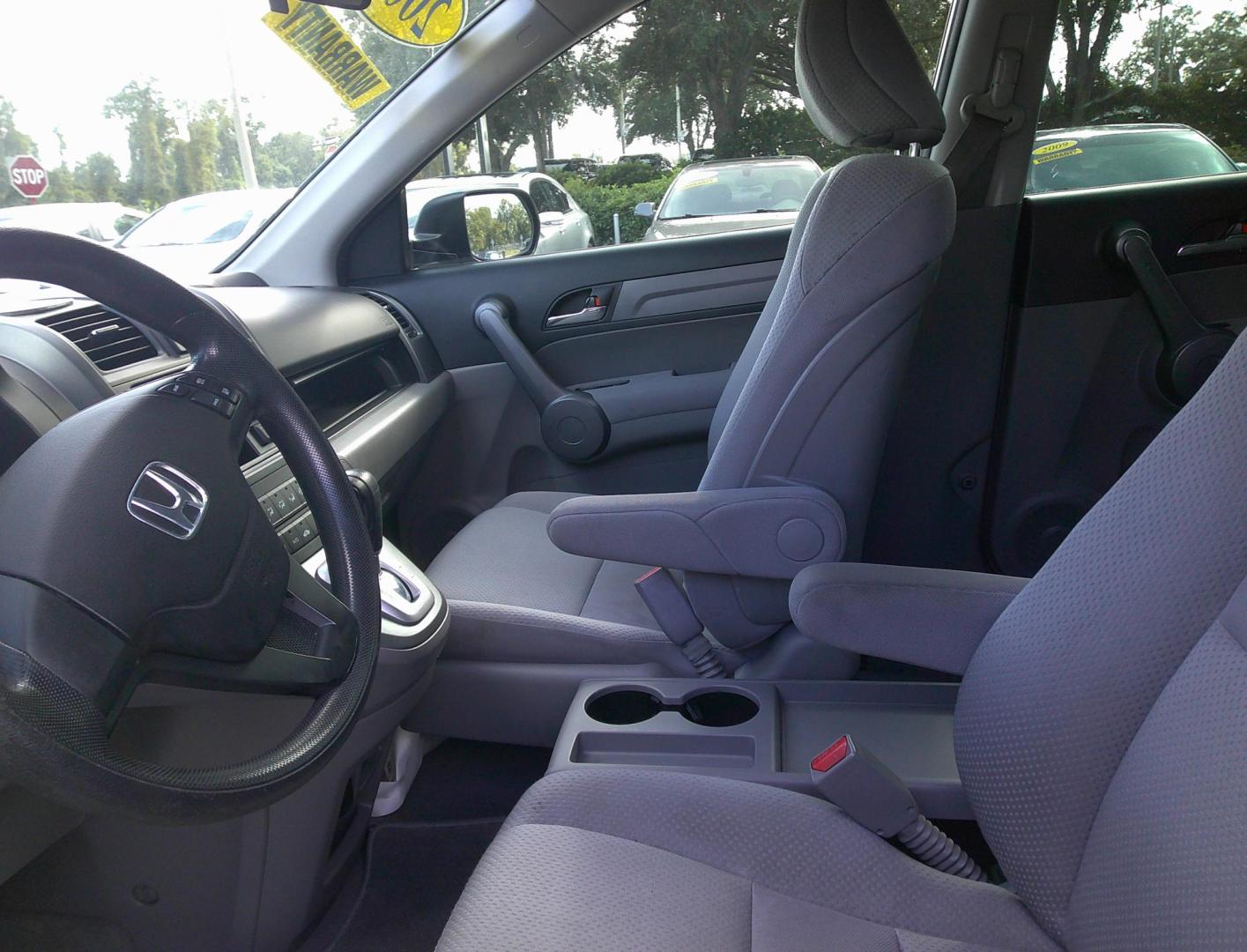 2008 SILVER HONDA CR-V LX (JHLRE48388C) , located at 390 Hansen Avenue, Orange Park, FL, 32065, (904) 276-7933, 30.130497, -81.787529 - Photo#1