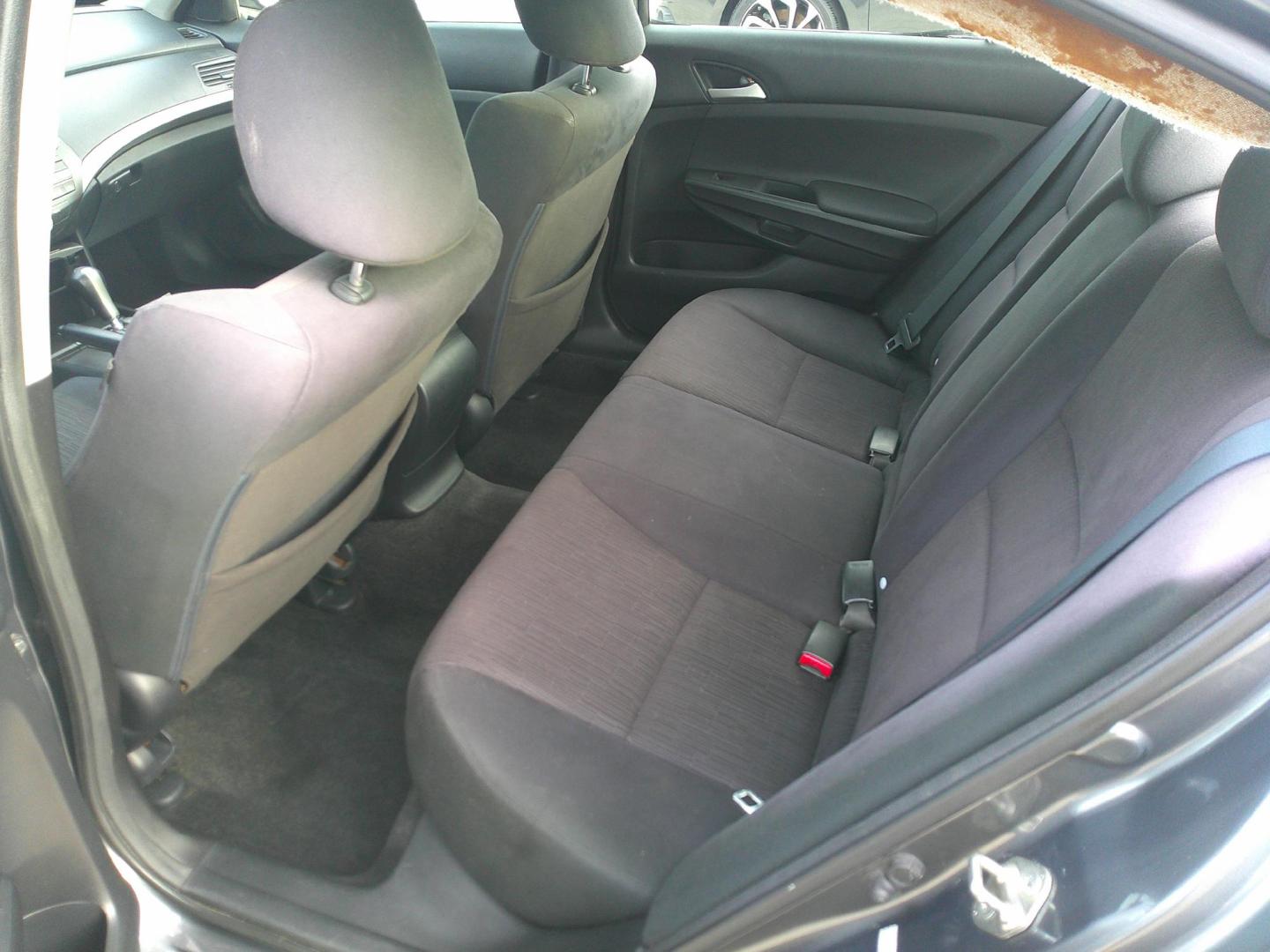 2012 GRAY HONDA ACCORD LX (1HGCP2F38CA) , located at 1200 Cassat Avenue, Jacksonville, FL, 32205, (904) 695-1885, 30.302404, -81.731033 - Photo#3