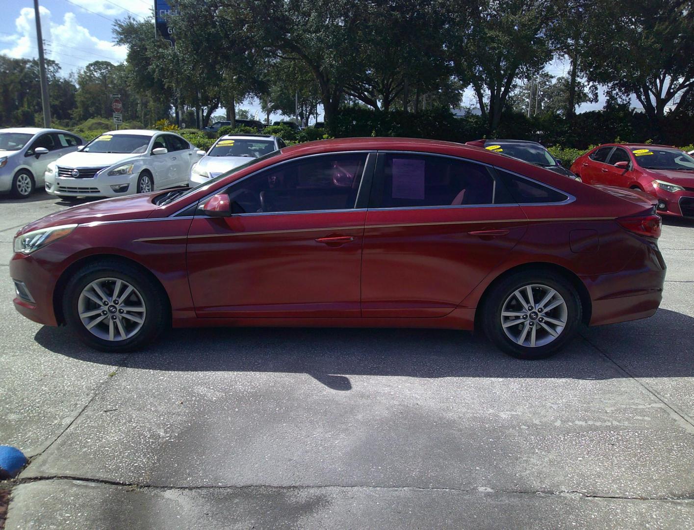 2016 RED HYUNDAI SONATA BASE; SE (5NPE24AF2GH) , located at 390 Hansen Avenue, Orange Park, FL, 32065, (904) 276-7933, 30.130497, -81.787529 - Photo#4