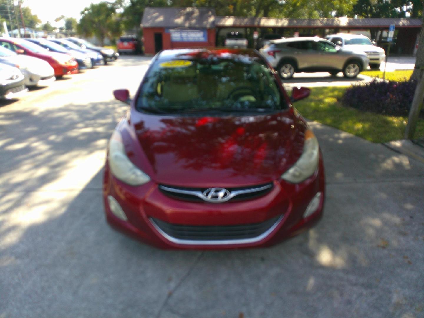 2013 RED HYUNDAI ELANTRA GLS; LIMITED (5NPDH4AE0DH) , located at 1200 Cassat Avenue, Jacksonville, FL, 32205, (904) 695-1885, 30.302404, -81.731033 - Photo#0