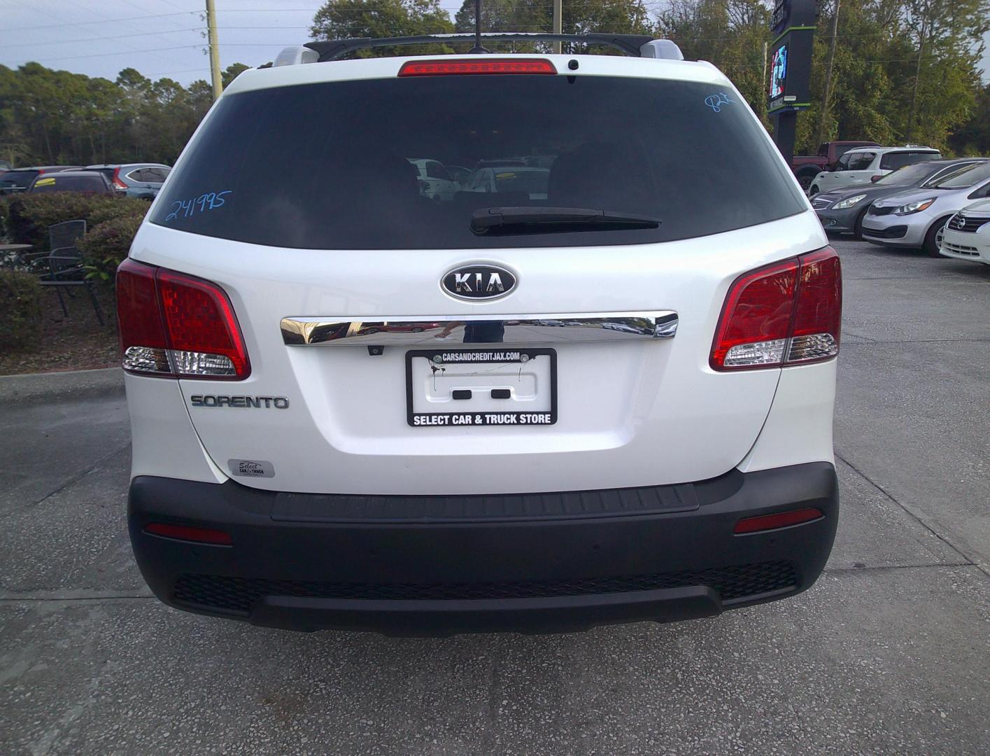 2012 WHITE KIA SORENTO BASE; EX; LX (5XYKT3A60CG) , located at 390 Hansen Avenue, Orange Park, FL, 32065, (904) 276-7933, 30.130497, -81.787529 - Photo#3