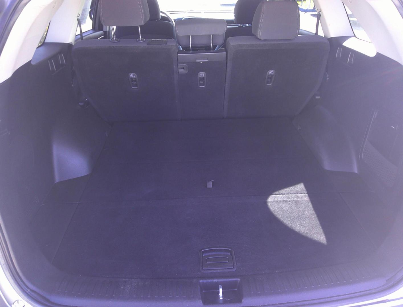 2018 GRAY KIA SORENTO LX; L (5XYPG4A3XJG) , located at 390 Hansen Avenue, Orange Park, FL, 32065, (904) 276-7933, 30.130497, -81.787529 - Photo#5