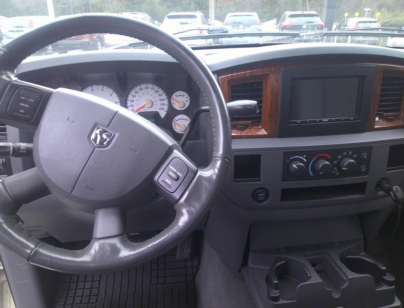 2006 WHITE DODGE RAM PICKUP ST; SPORT (1D7HA18256J) , located at 390 Hansen Avenue, Orange Park, FL, 32065, (904) 276-7933, 30.130497, -81.787529 - Photo#5