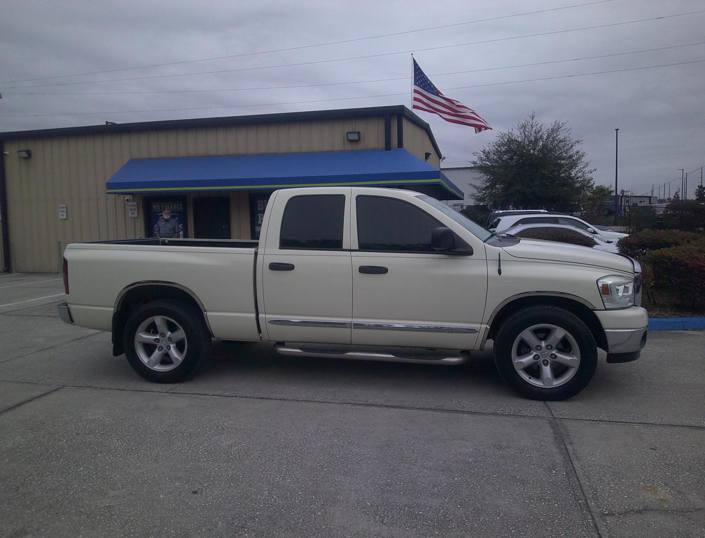 2006 WHITE DODGE RAM PICKUP ST; SPORT (1D7HA18256J) , located at 390 Hansen Avenue, Orange Park, FL, 32065, (904) 276-7933, 30.130497, -81.787529 - Photo#4