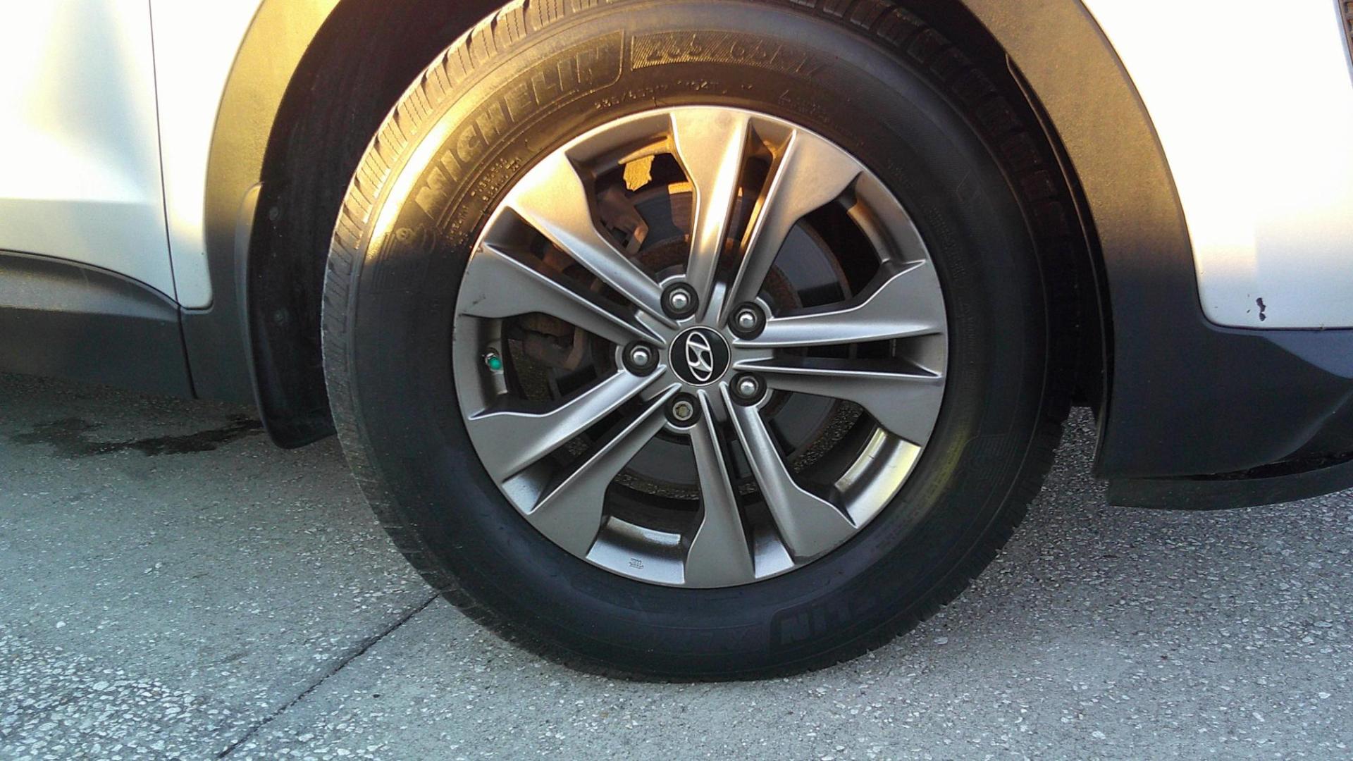 2014 SILVER HYUNDAI SANTA FE SPORT BASE (5XYZUDLB9EG) , located at 390 Hansen Avenue, Orange Park, FL, 32065, (904) 276-7933, 30.130497, -81.787529 - Photo#5