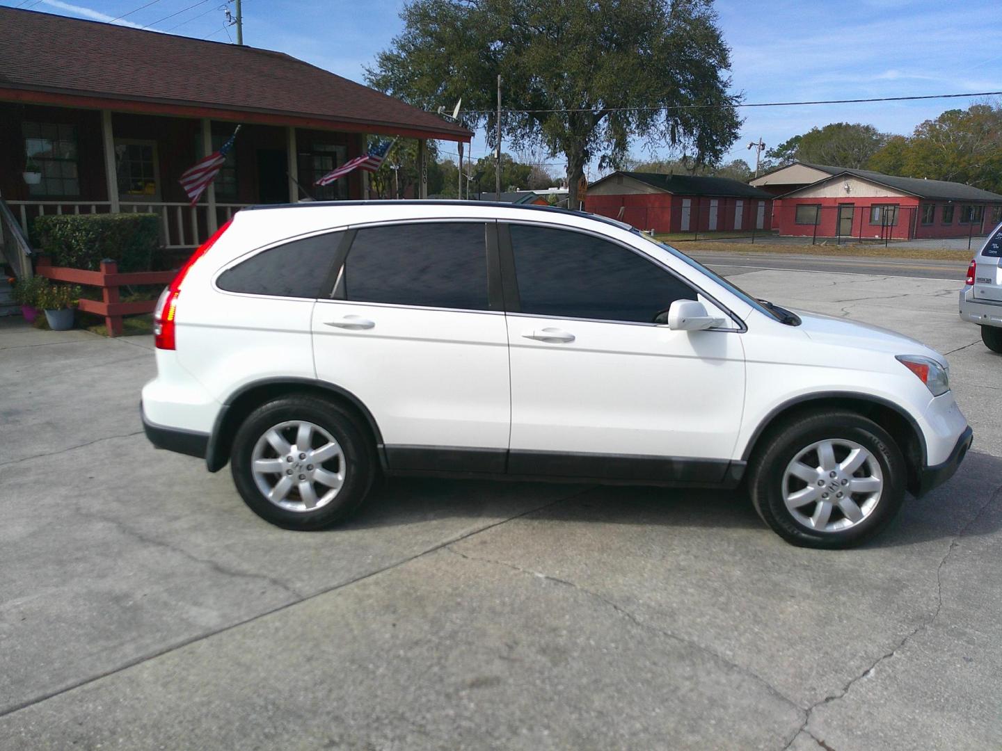 2009 WHITE HONDA CR-V EX-L (5J6RE38709L) , located at 1200 Cassat Avenue, Jacksonville, FL, 32205, (904) 695-1885, 30.302404, -81.731033 - Photo#4