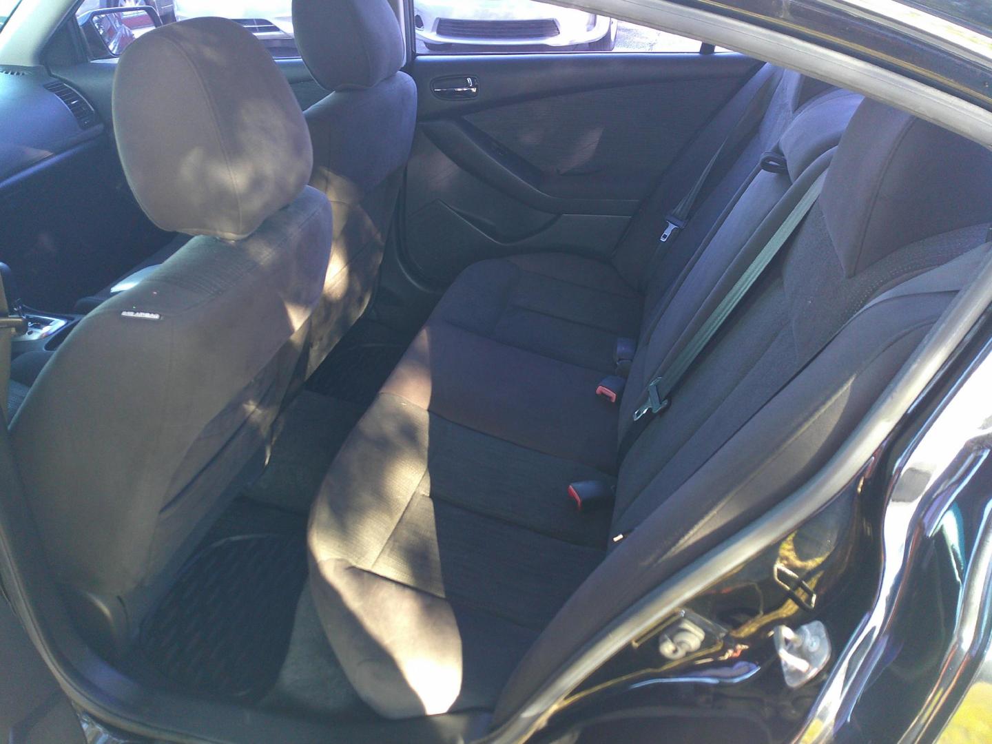 2011 BLACK NISSAN ALTIMA 2.5; 2.5 S (1N4AL2AP1BC) , located at 1200 Cassat Avenue, Jacksonville, FL, 32205, (904) 695-1885, 30.302404, -81.731033 - Photo#3