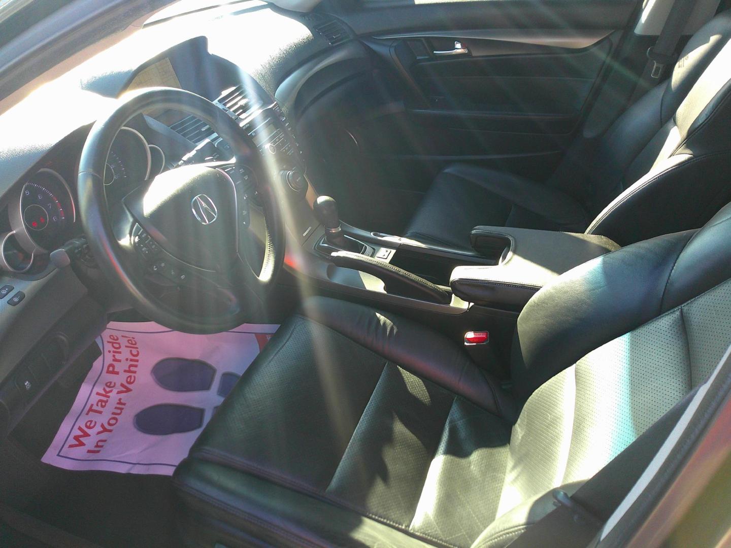 2012 SILVER ACURA TL 3.5TL W/TECH PKG. (19UUA8F58CA) , located at 1200 Cassat Avenue, Jacksonville, FL, 32205, (904) 695-1885, 30.302404, -81.731033 - Photo#2